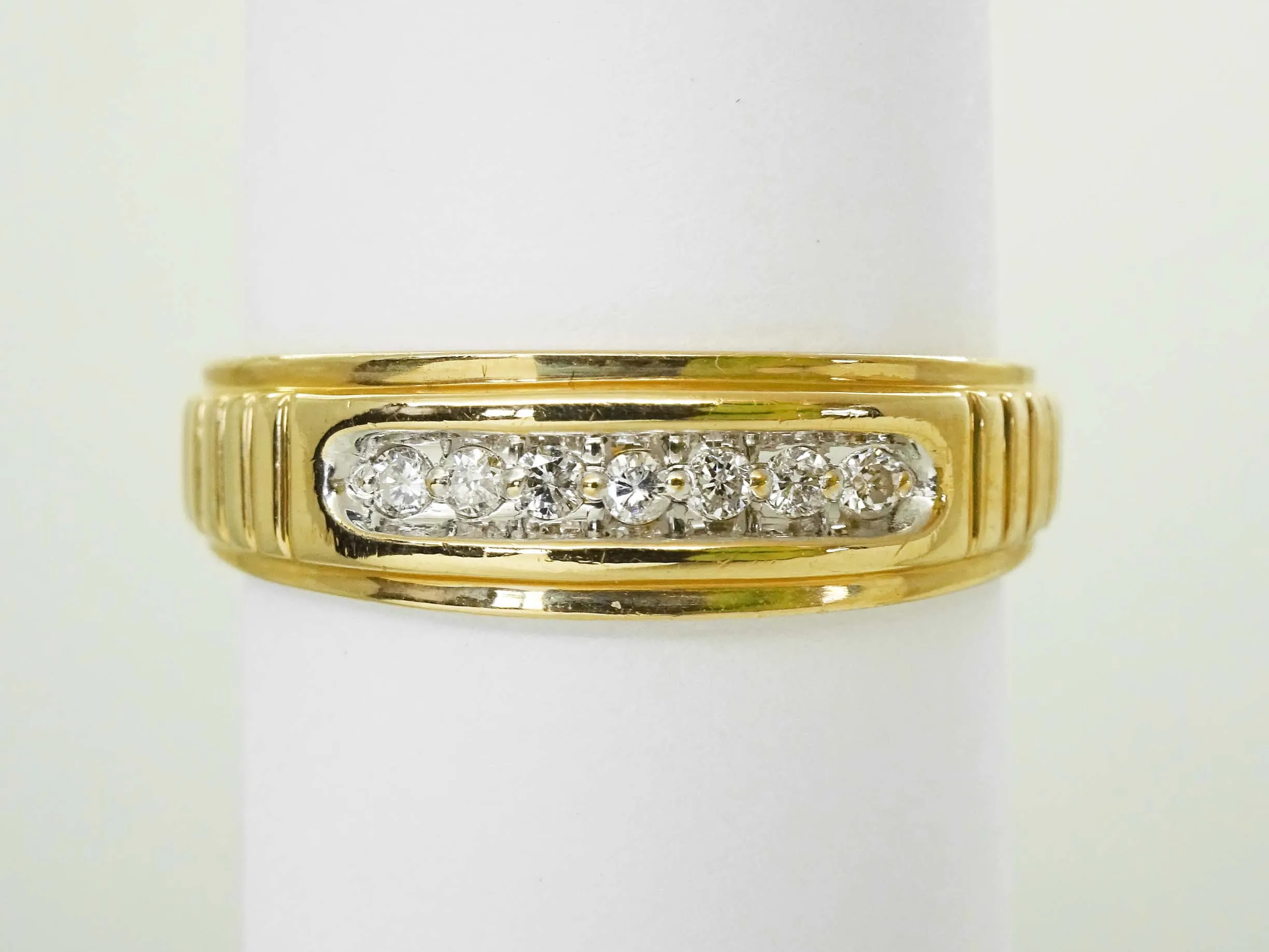 0.14 ctw Channel-Set Natural Diamond Ring 14k Gold Size 7.75