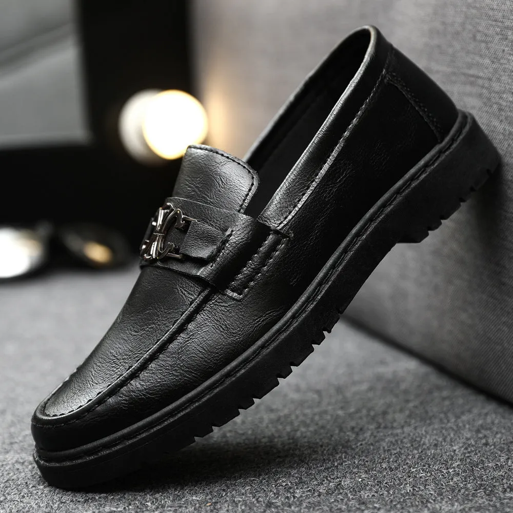2024 summer new loafers casual board shoes work black trend fashion men's shoes versatile and comfortable men's shoes