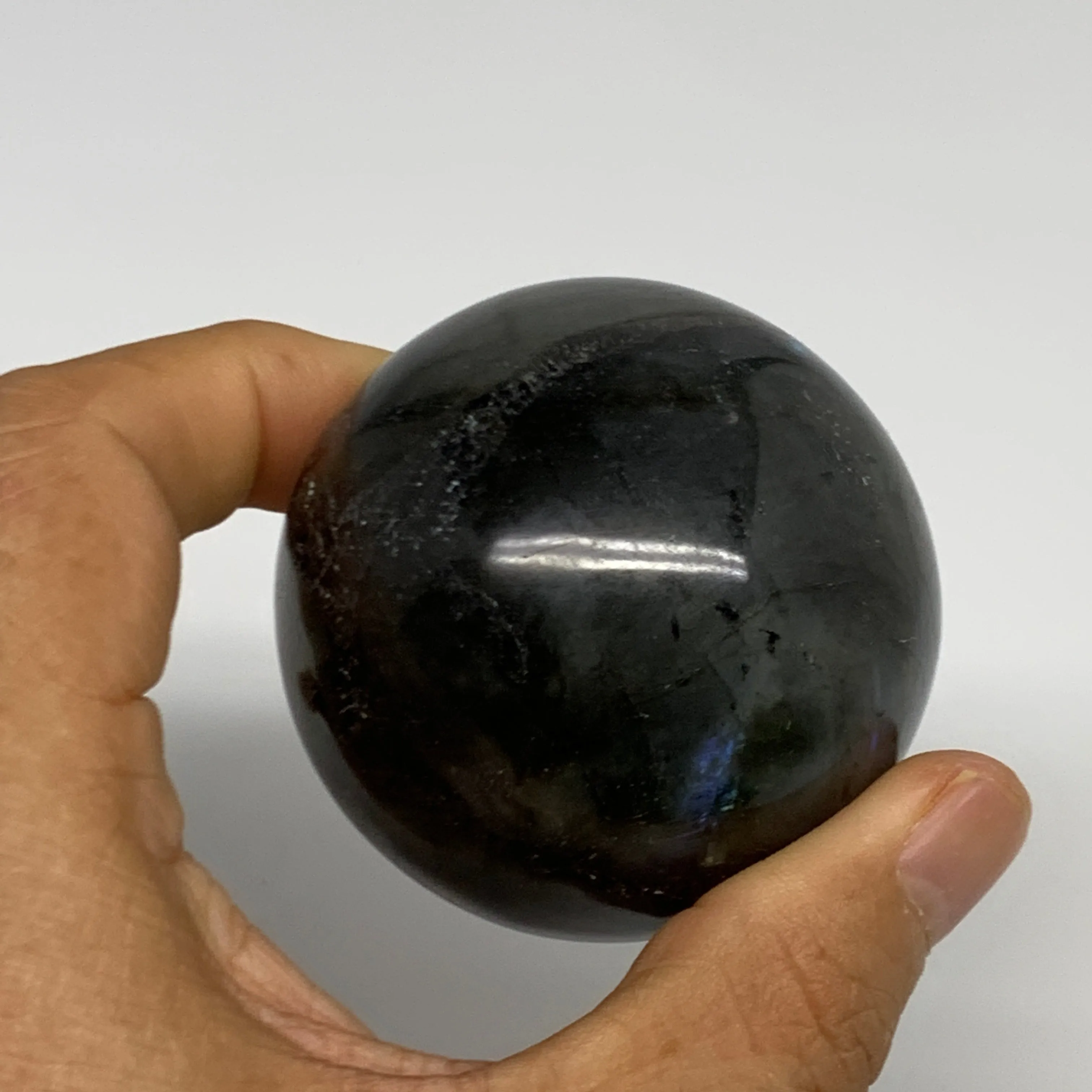 251.3g, 2.2"(56mm), Labradorite Sphere Gemstone,Crystal @Madagascar, B29892