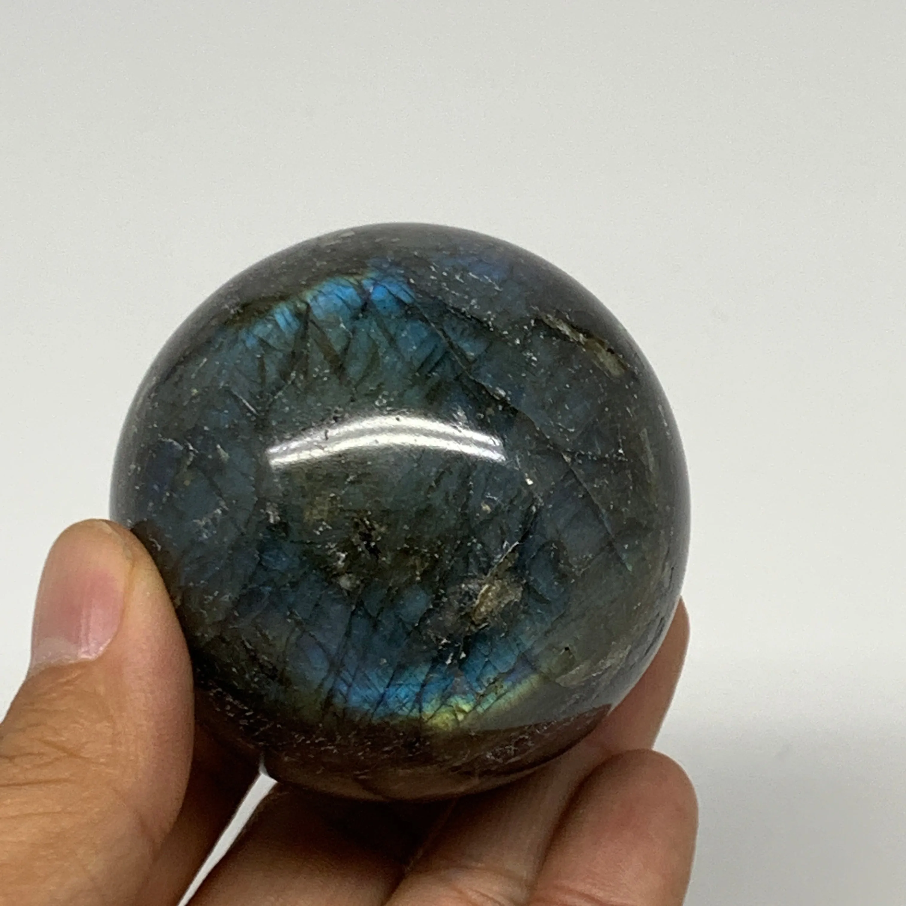 277.1g, 2.2"(56mm), Labradorite Sphere Gemstone,Crystal @Madagascar, B22362