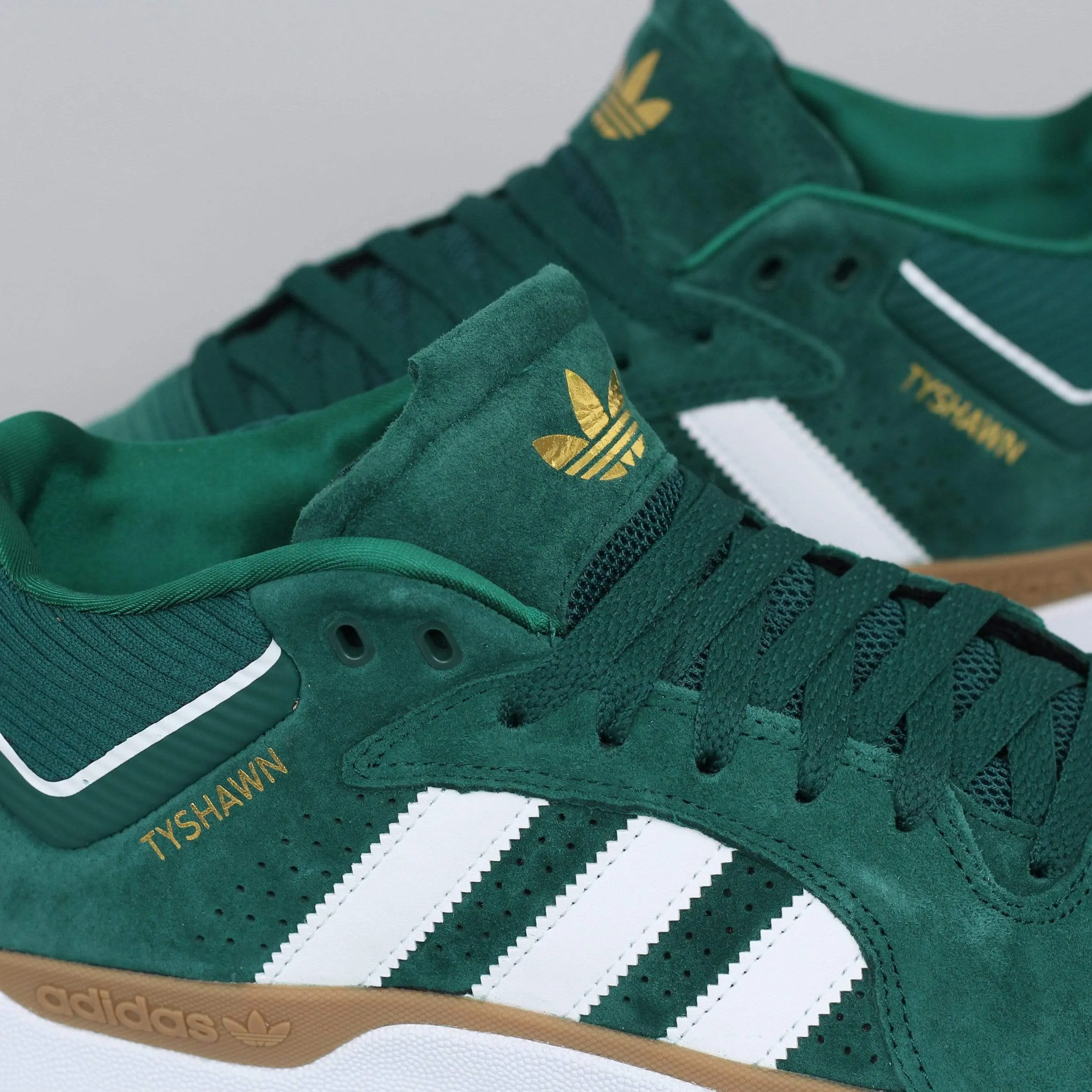 adidas Tyshawn Shoes Collegiate Green / Footwear White / Gum4