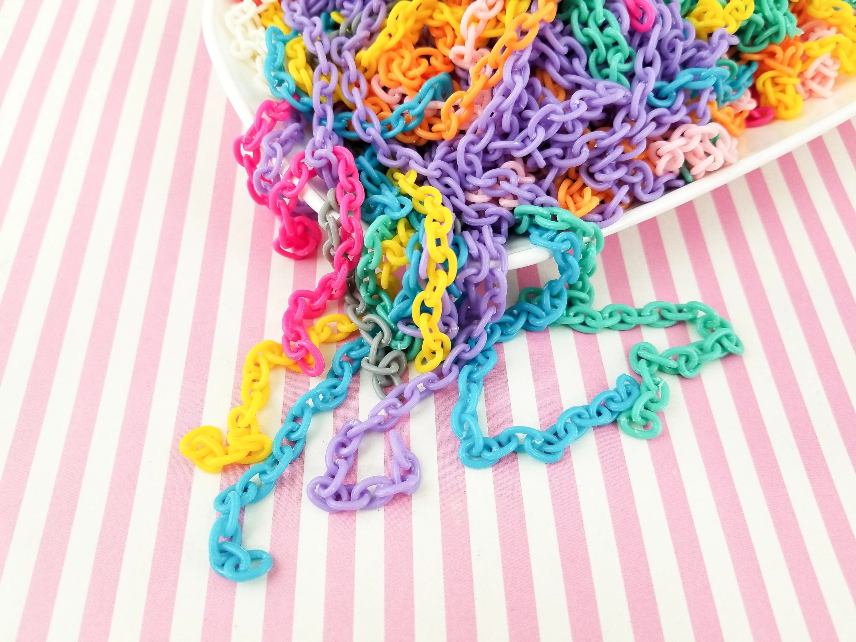Assorted Color Plastic Chain, 8x6mm link, 15.5 inches long, F255