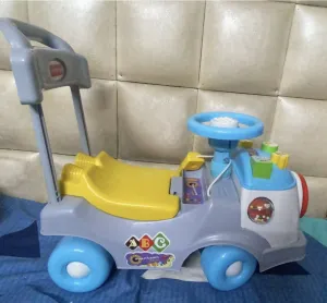 BABYHUG rider / Ride on