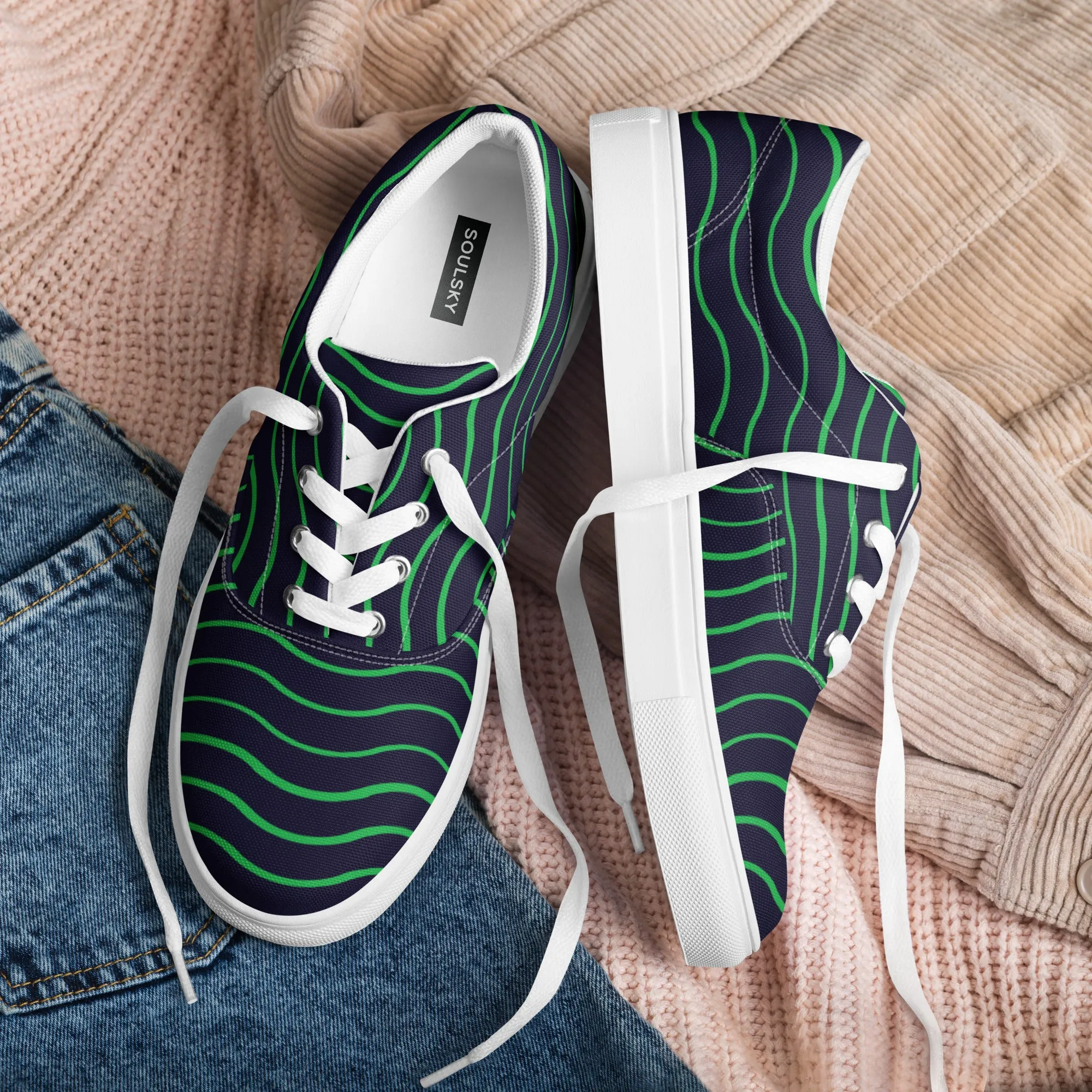 BE LIKE WATER Women’s Lace-Up Canvas Shoes