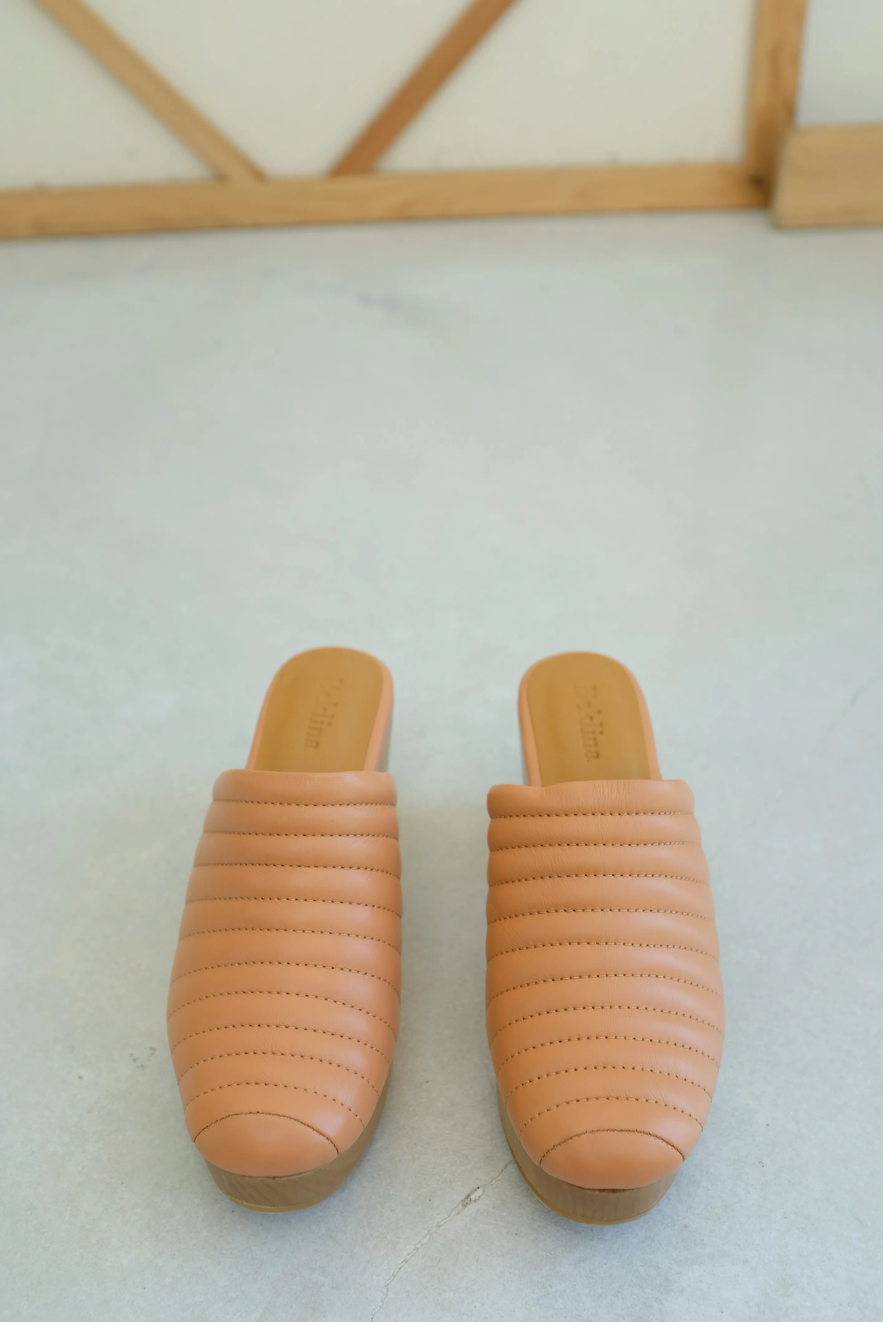 Beklina Ribbed Clog Peach