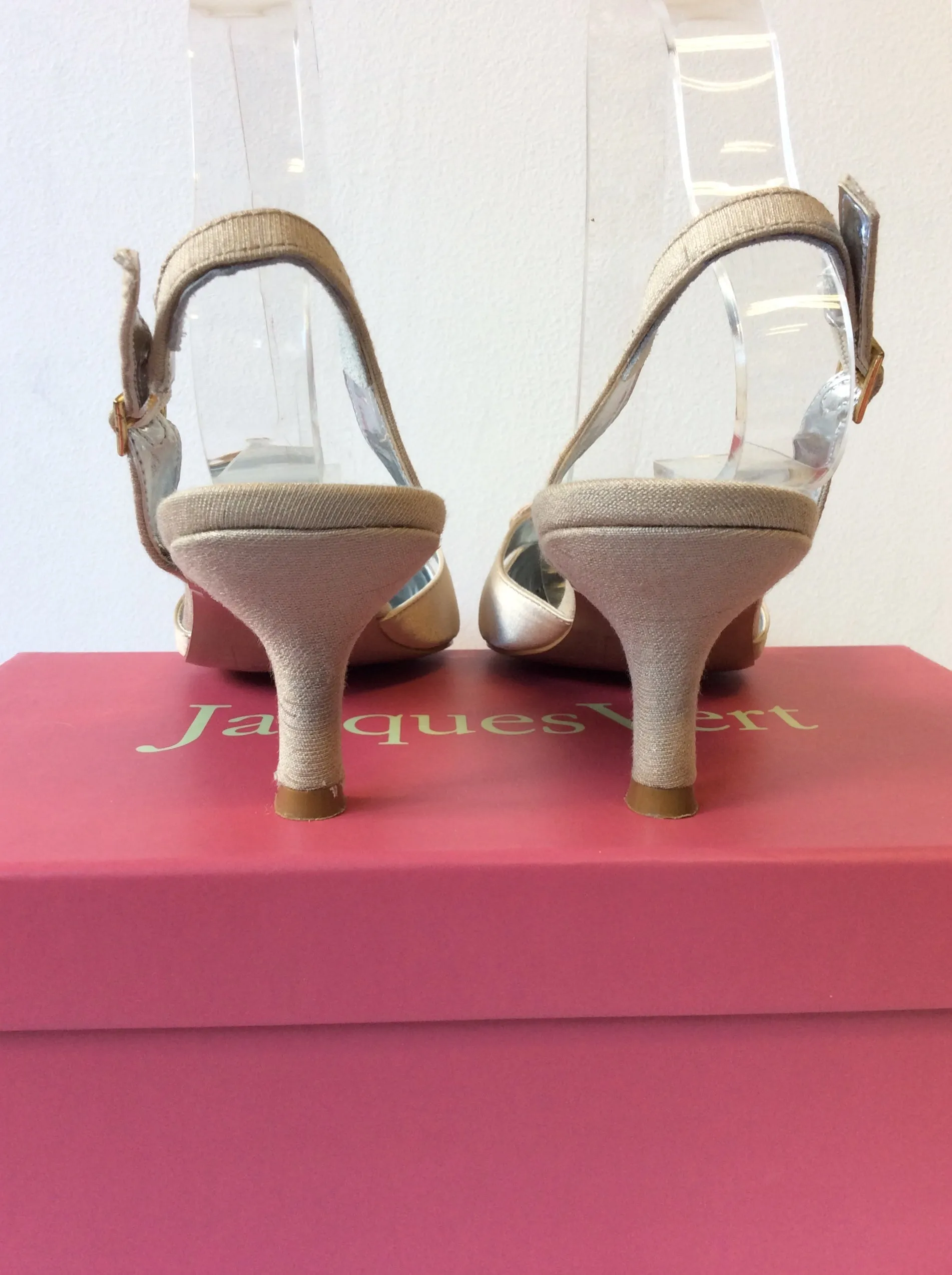 BRAND NEW JACQUES VERT SANDSTONE SATIN SLINGBACK HEELS SIZE 6/39