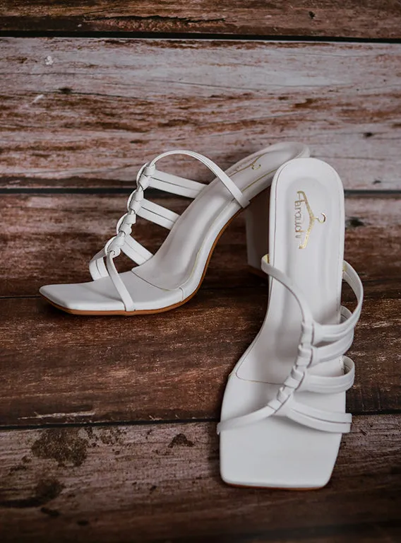 Brauch White Multistrap Knot heel