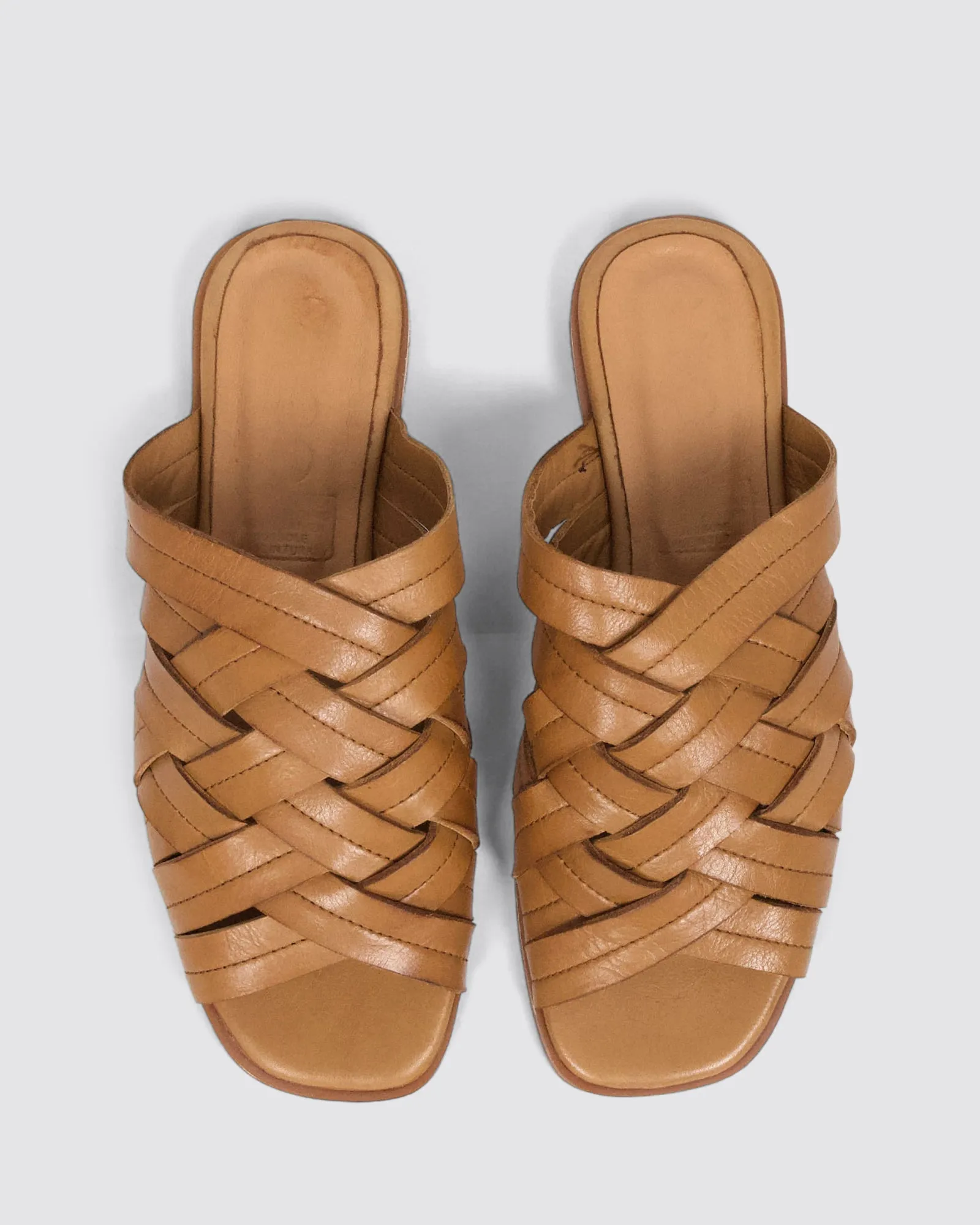 BRYLEE SLIDES COCONUT LEATHER