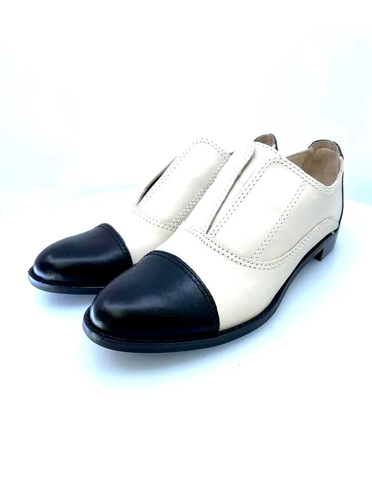 BUS STOP X ALL BLACK CREAM ANGLAISE TWO-TONE OXFORD LOAFERS