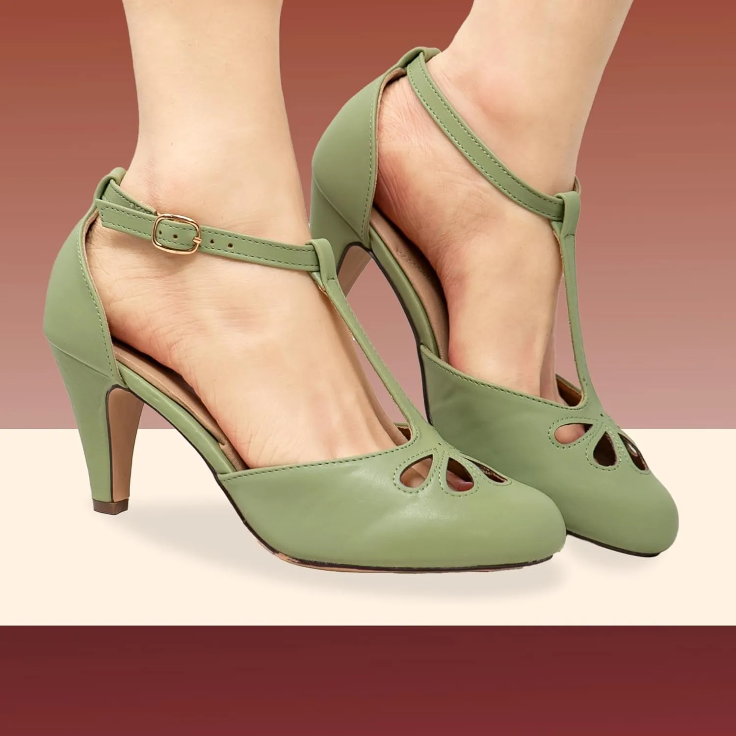 Chase & Chloe Women Mary Jane Oxford Pumps - Cute Low Kitten Heels - Retro Round Toe Shoe with Ankle Strap