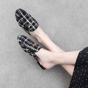 Finn Chain Pointed Toe Mule Summer Checked Cloth Closed Toe Half Slippers Women's Flat Metal Buckle Sandals