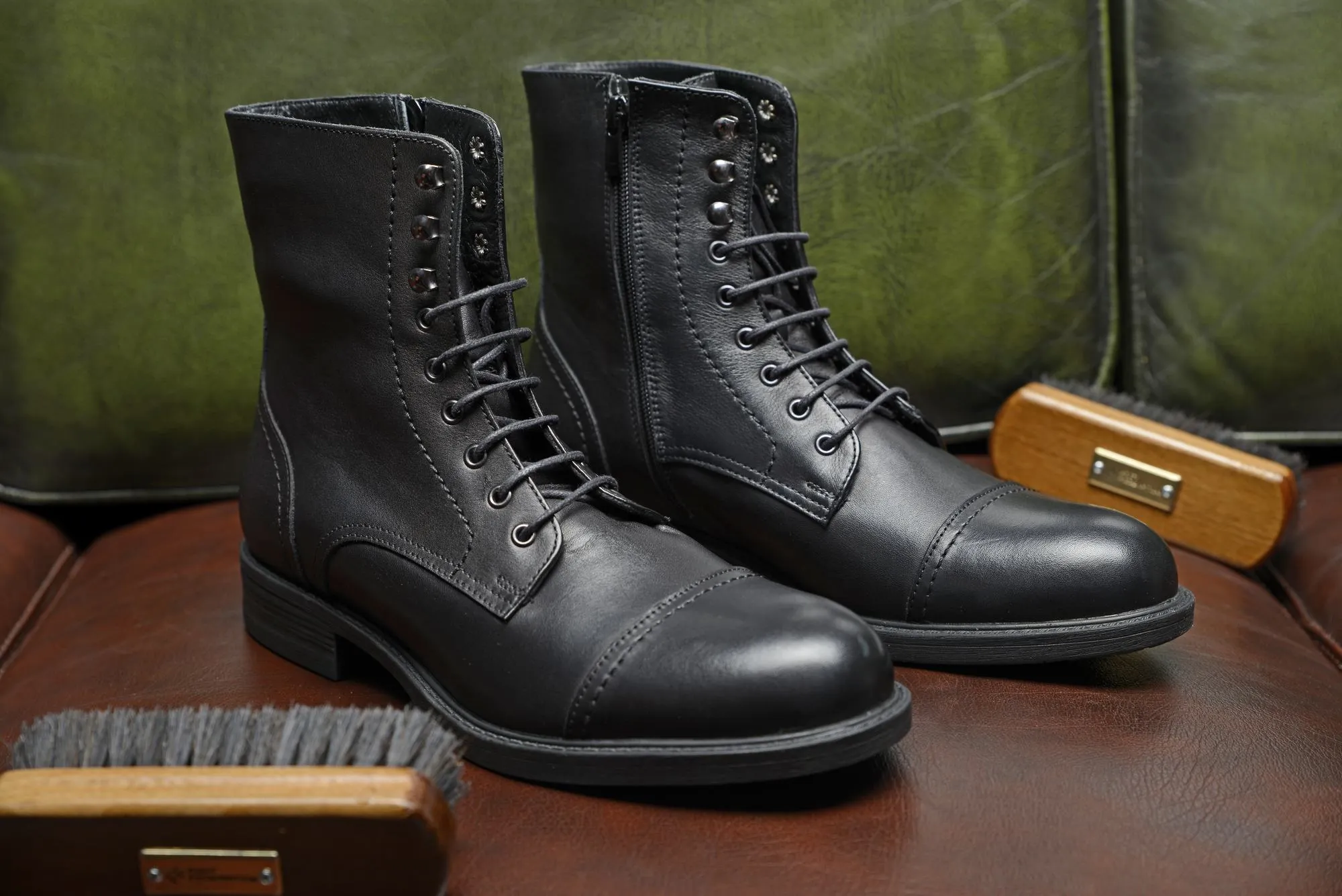 FOOT FEDERATION CAULK DERBY CAP-TOE MENS BOOT BLACK