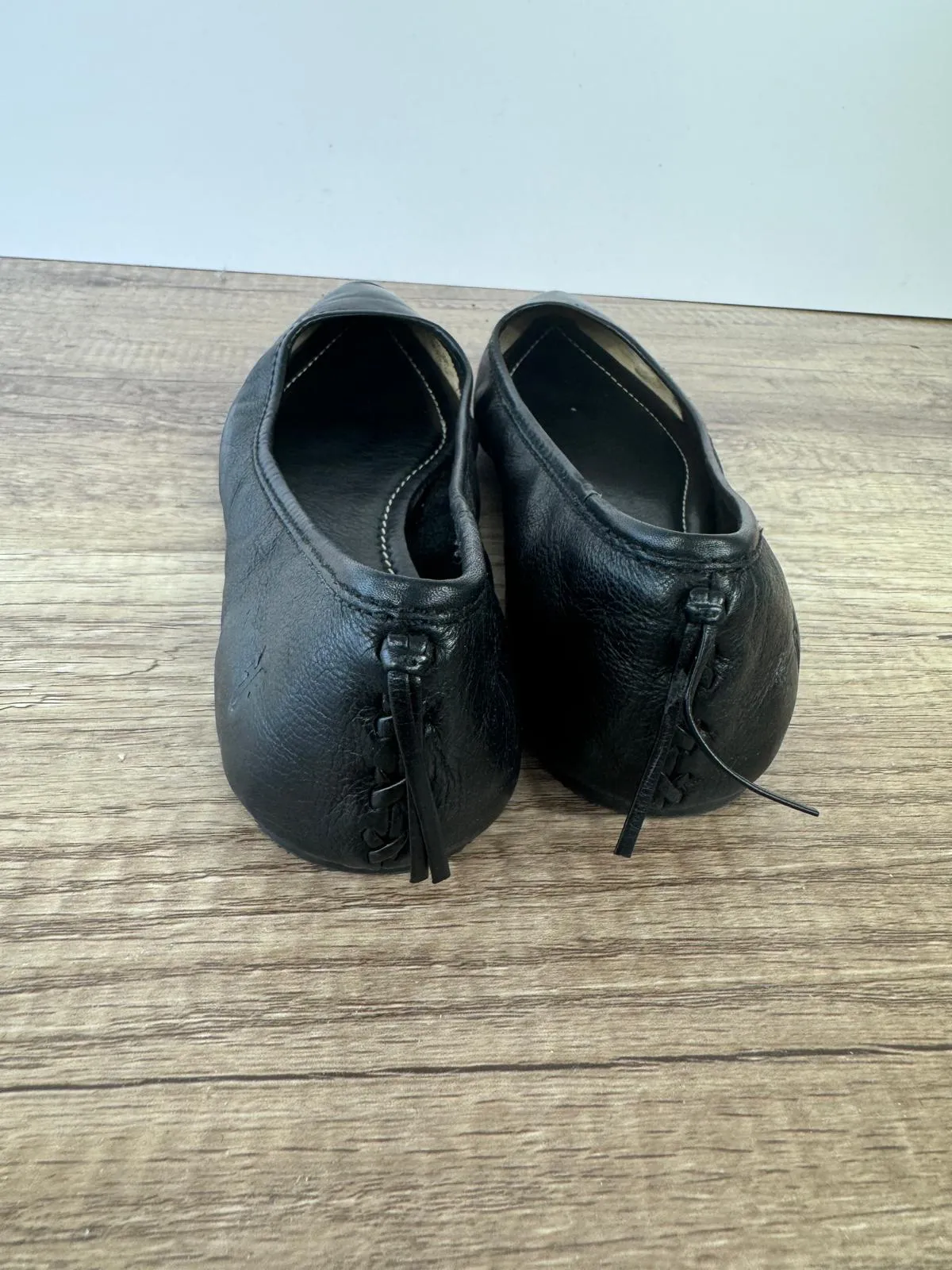 FRYE REGINA BALLET FLATS POINTED TOE