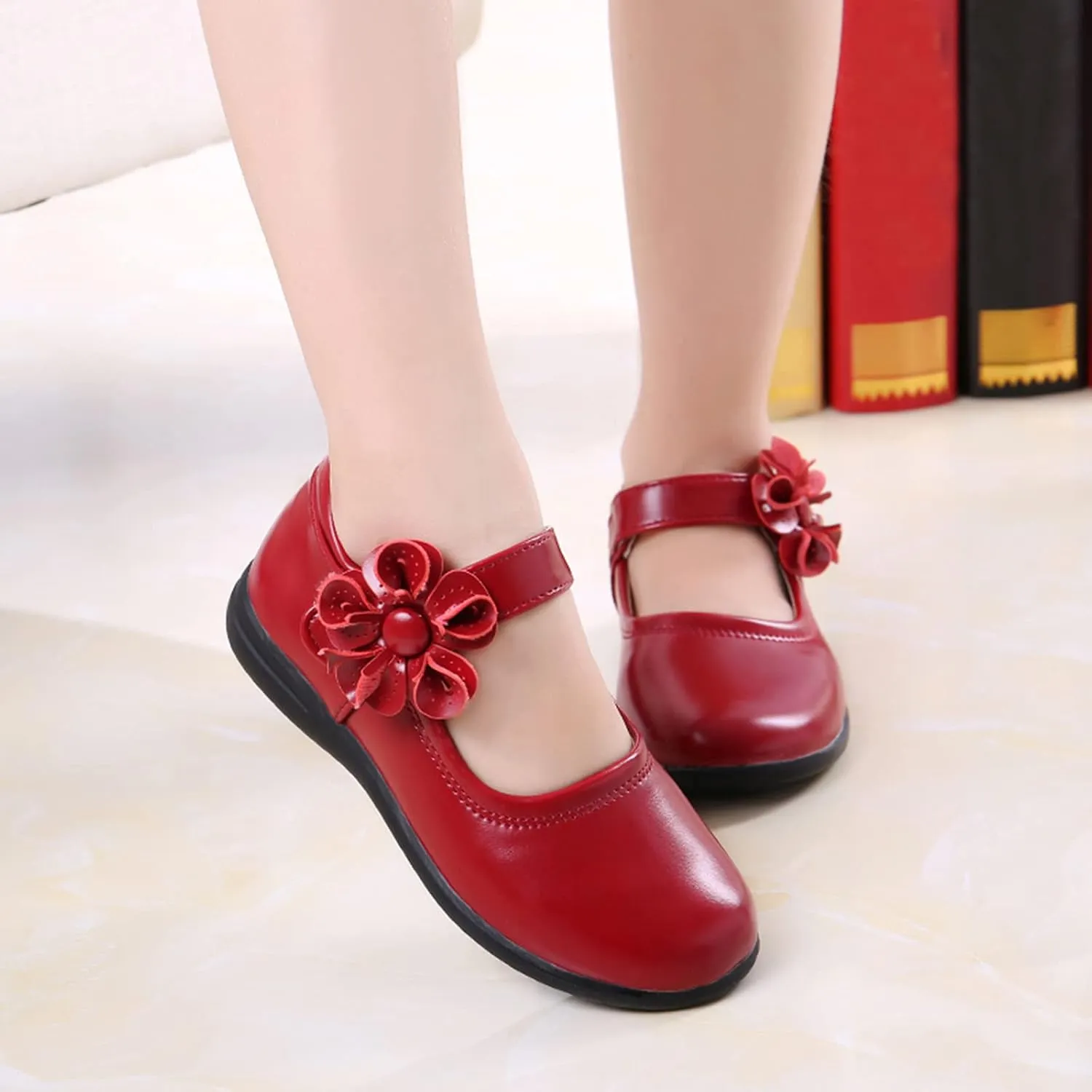Girls Mary Jane School 𝗨niform Shoes Non-Slip Hook and Loop Princess Flower Flat𝘀 for Birthday Wedding Par𝘁y