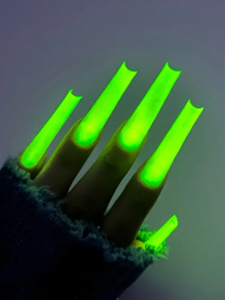 Glow Yellow