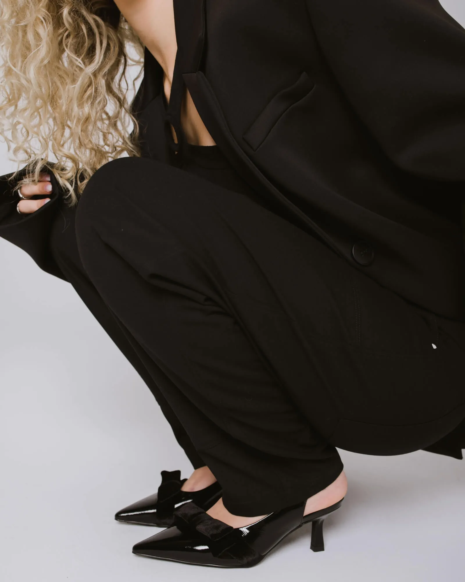 JULIA SLINGBLACK HEELS BLACK PATENT LEATHER