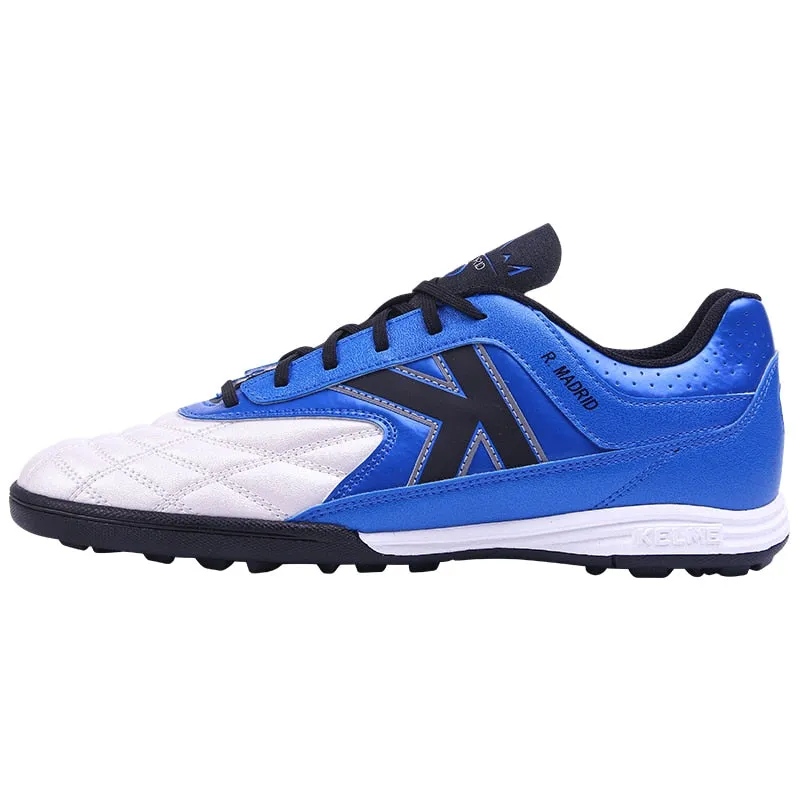 KELME Men Soccer Shoes Anti-Slippery Futsal Kid Football Sneakers Indoor Sports Shoes Professional Training TF Shoes ZX90111053