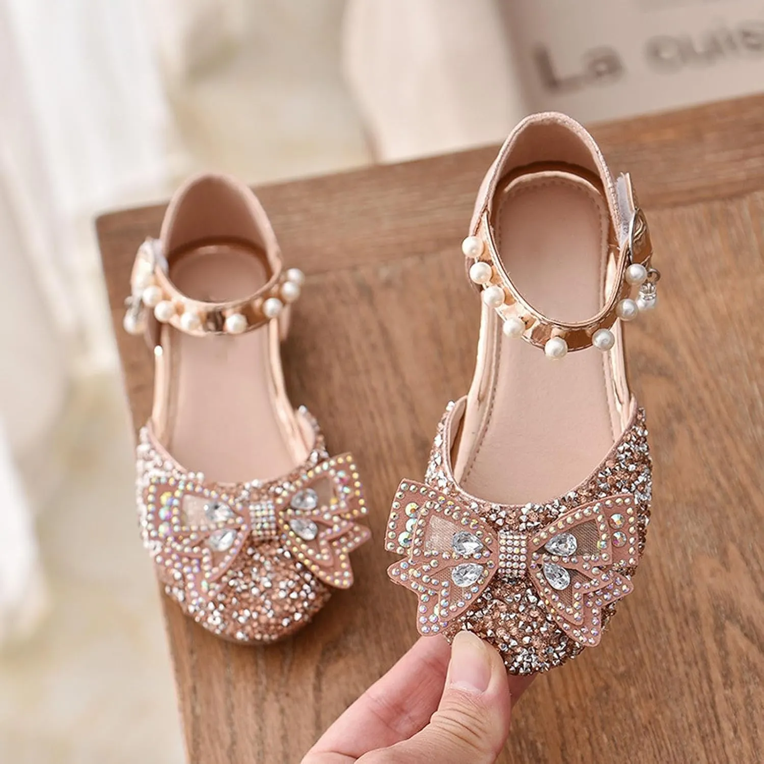 Kids Girls Mary Jane Ballerina Shoes 𝗥hinestones Bowknot Flower Girls Wedding Par𝘁y Pearl Strap Dress Shoes