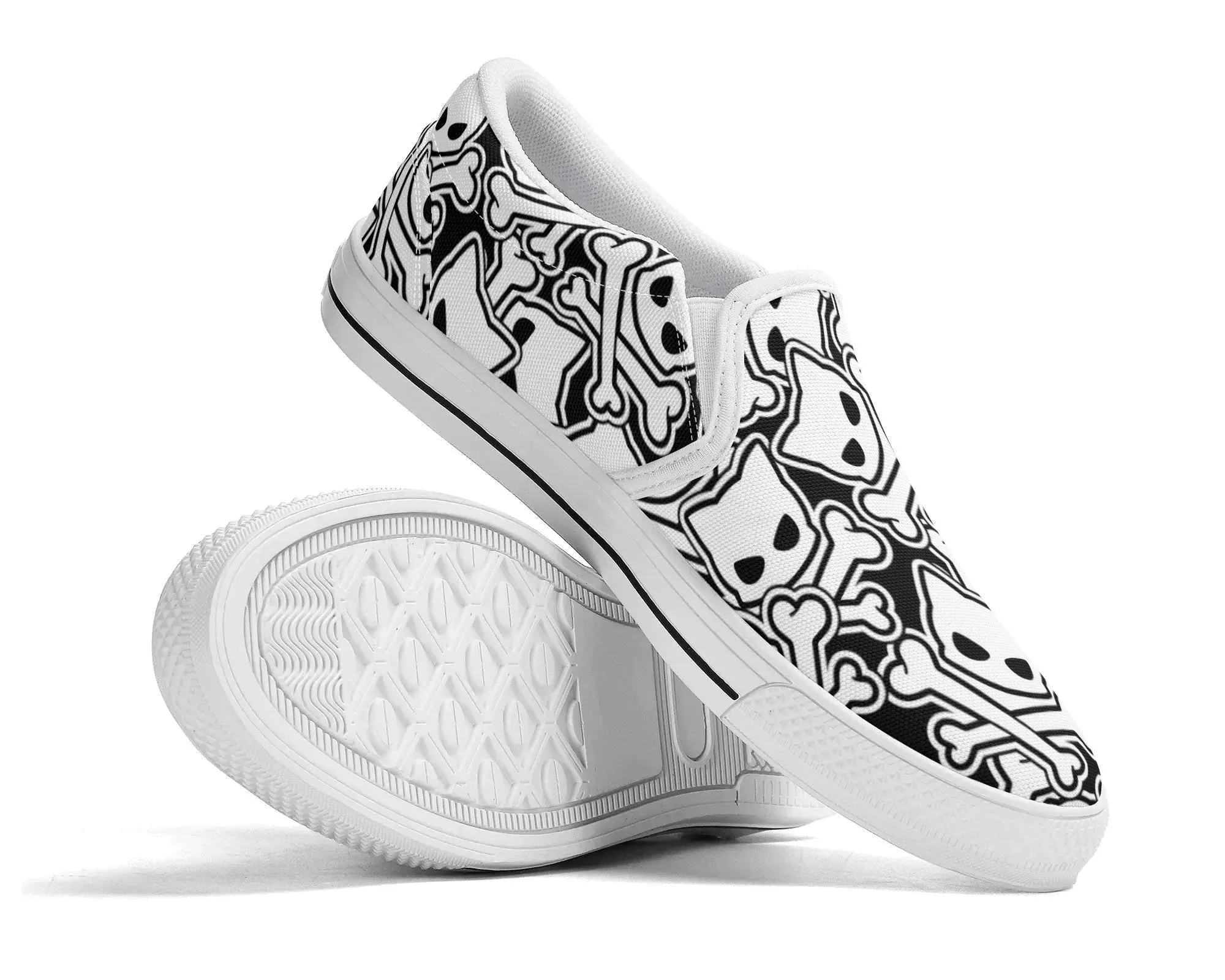Kitty Skulls Slip Ons