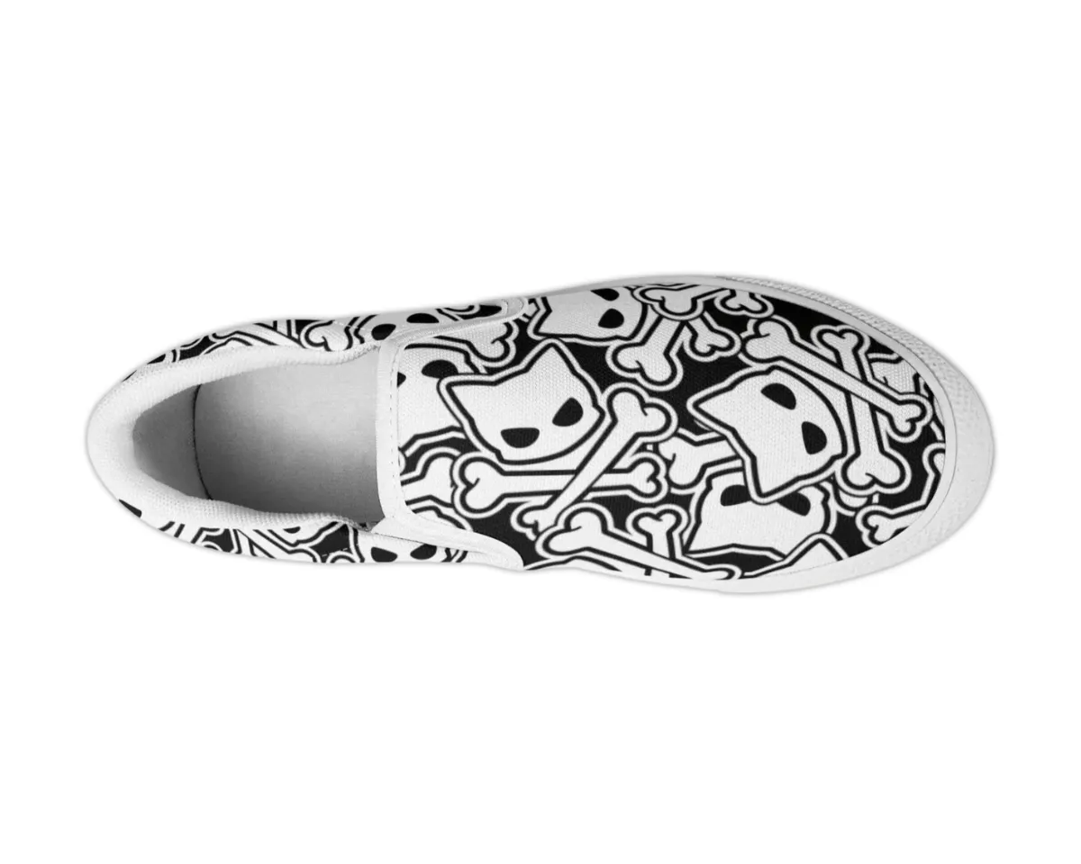 Kitty Skulls Slip Ons