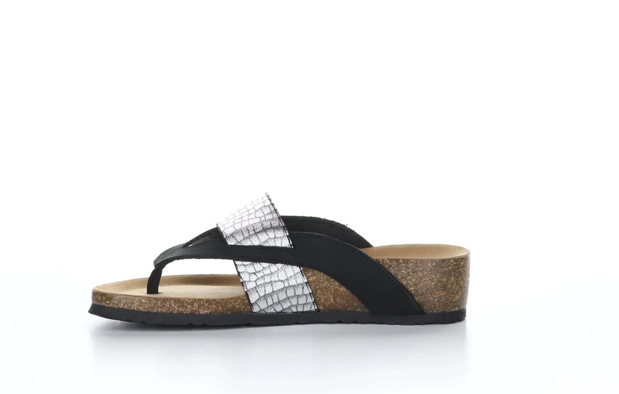 LABELLE Black Thong Sandals