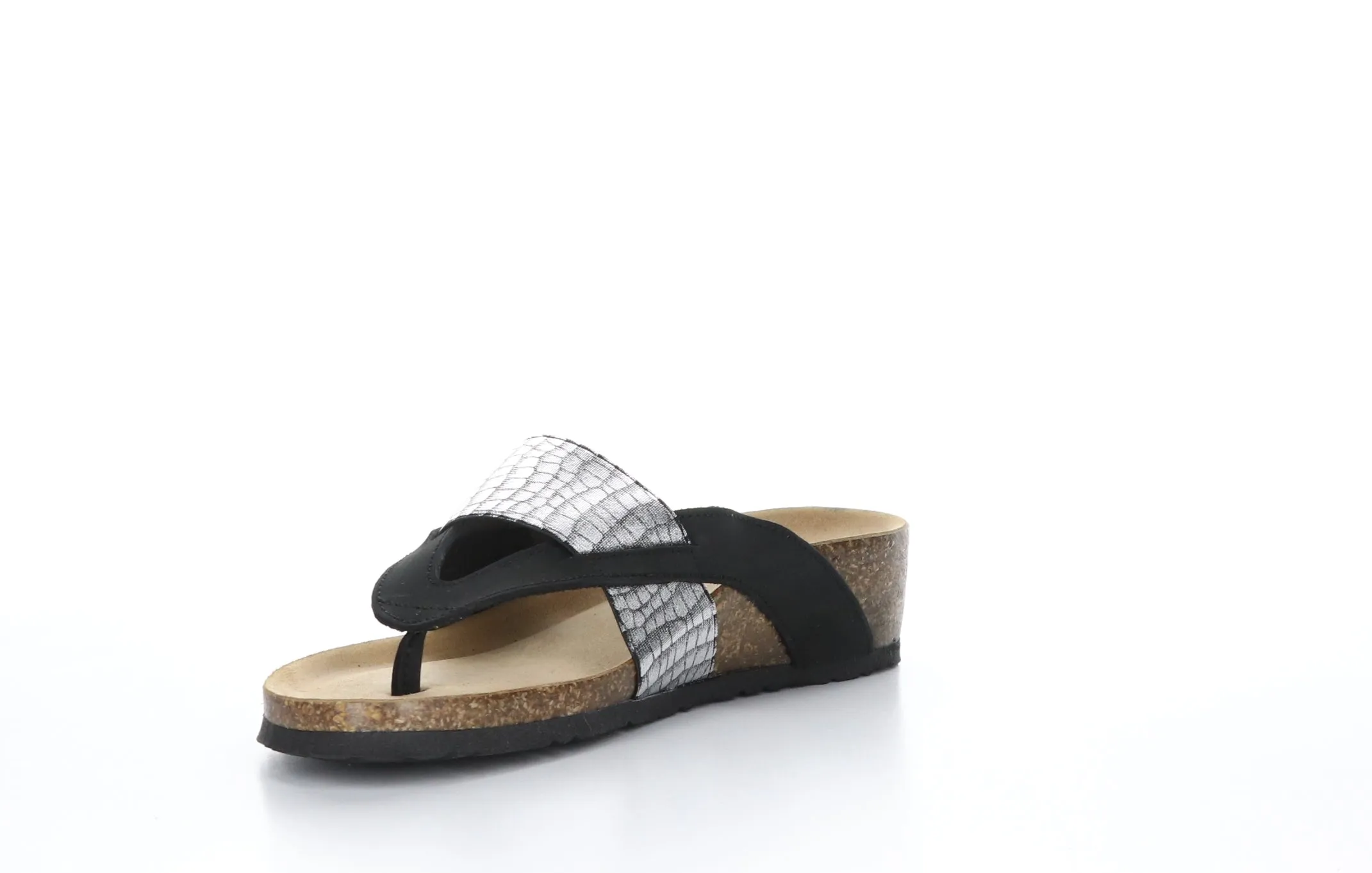 LABELLE Black Thong Sandals