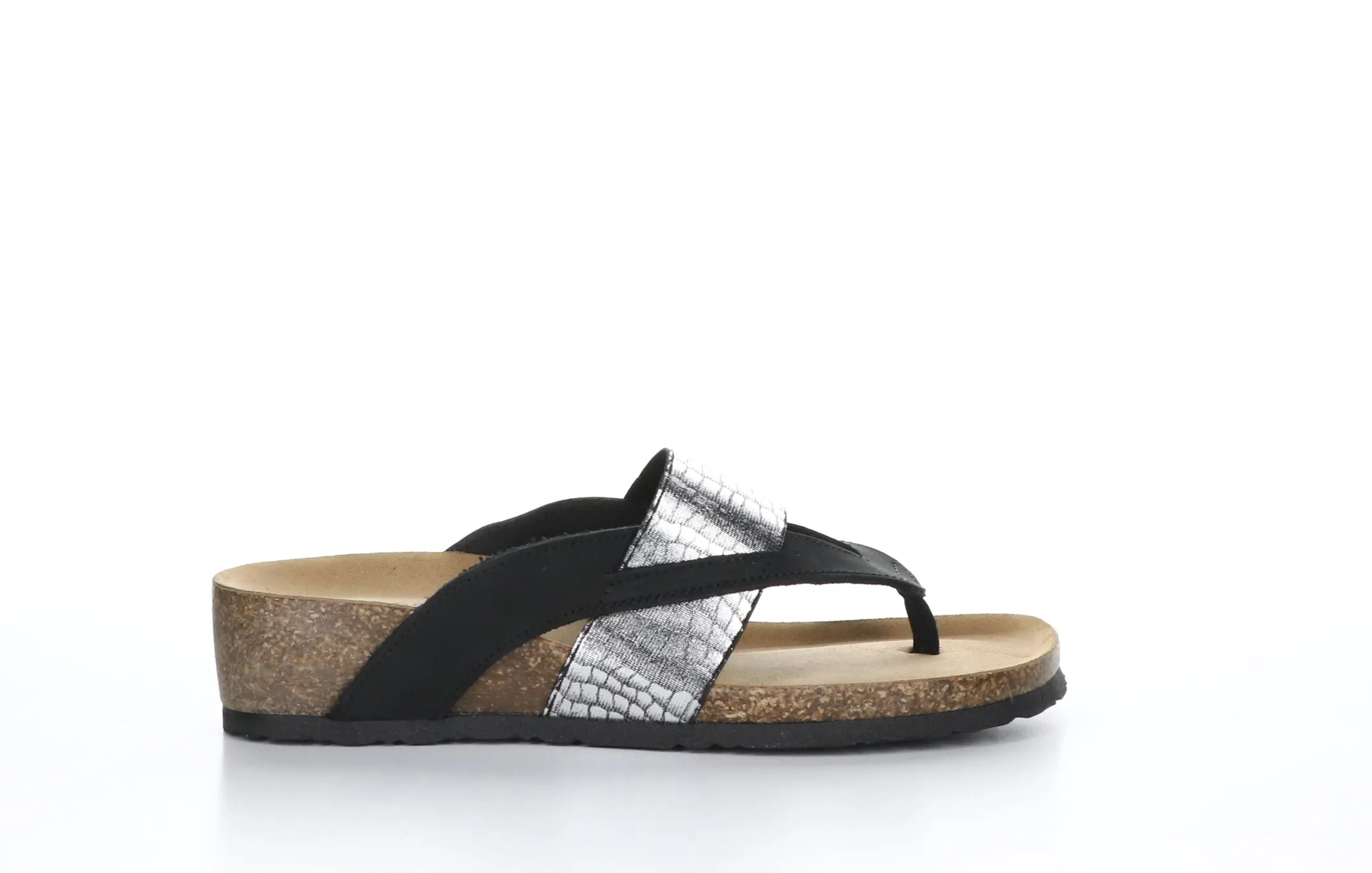 LABELLE Black Thong Sandals