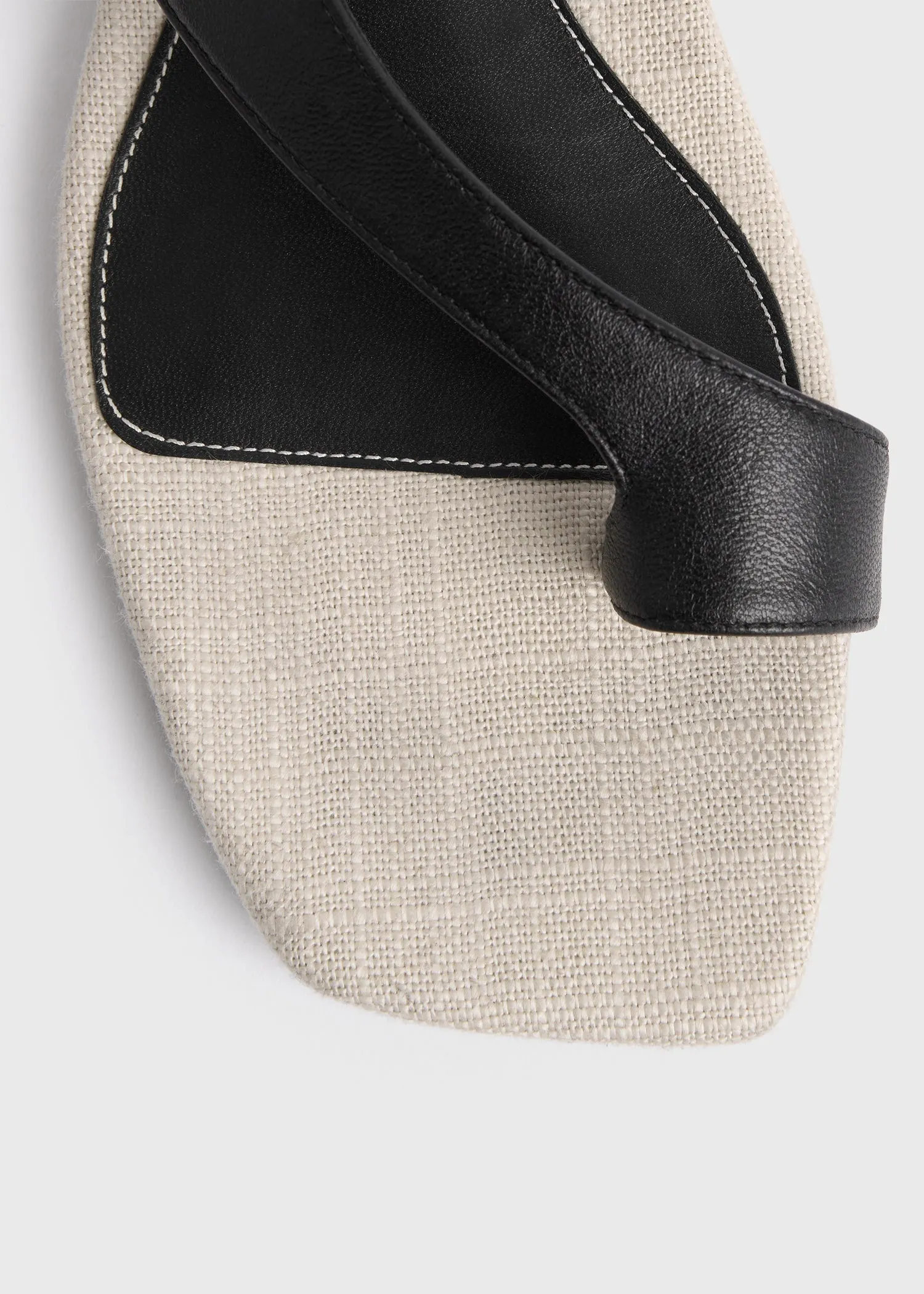 Leather thong sandals black/sand