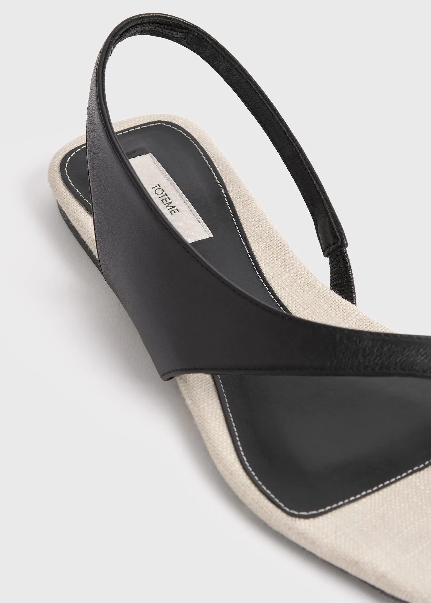 Leather thong sandals black/sand