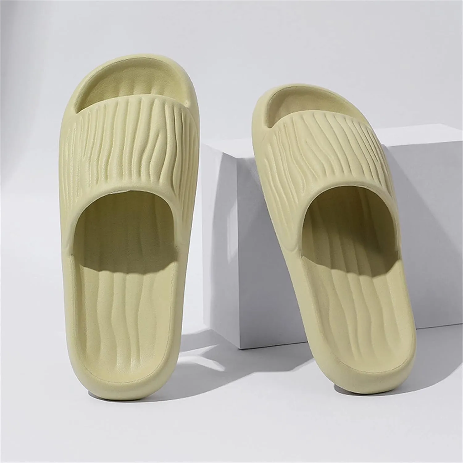 Lightweight Slides Shower Sandals Ladies Summer Fashion Non Slip Comfortable Breathable Solid Color Outdoor Trend Thick