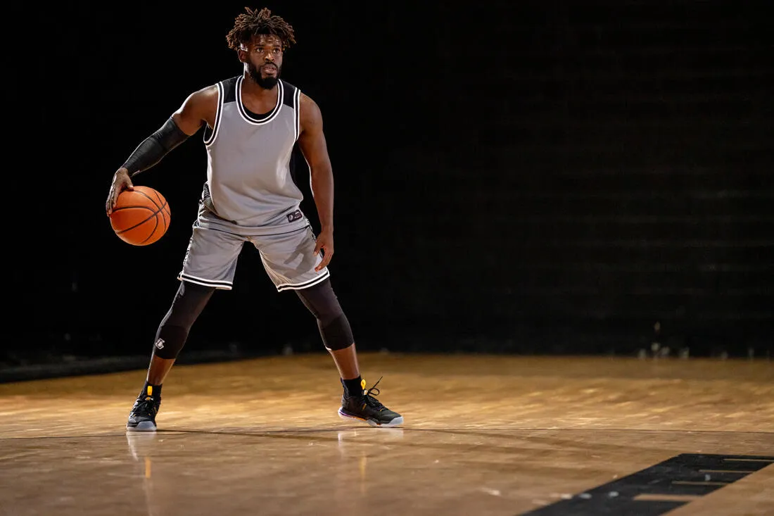 Mid-Rise Basketball Shoes SE900 - Black/NBA Los Angeles Lakers