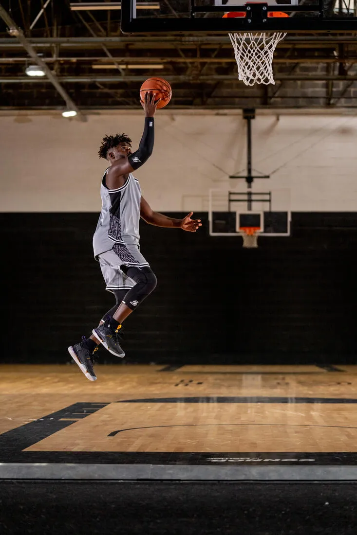 Mid-Rise Basketball Shoes SE900 - Black/NBA Los Angeles Lakers