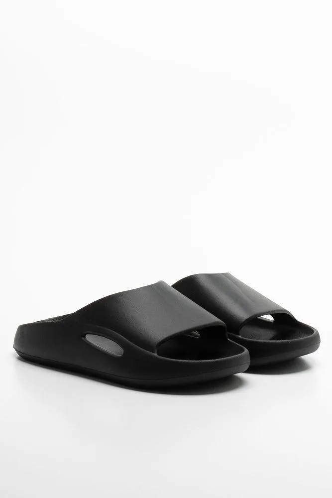 Moulded Slide Black