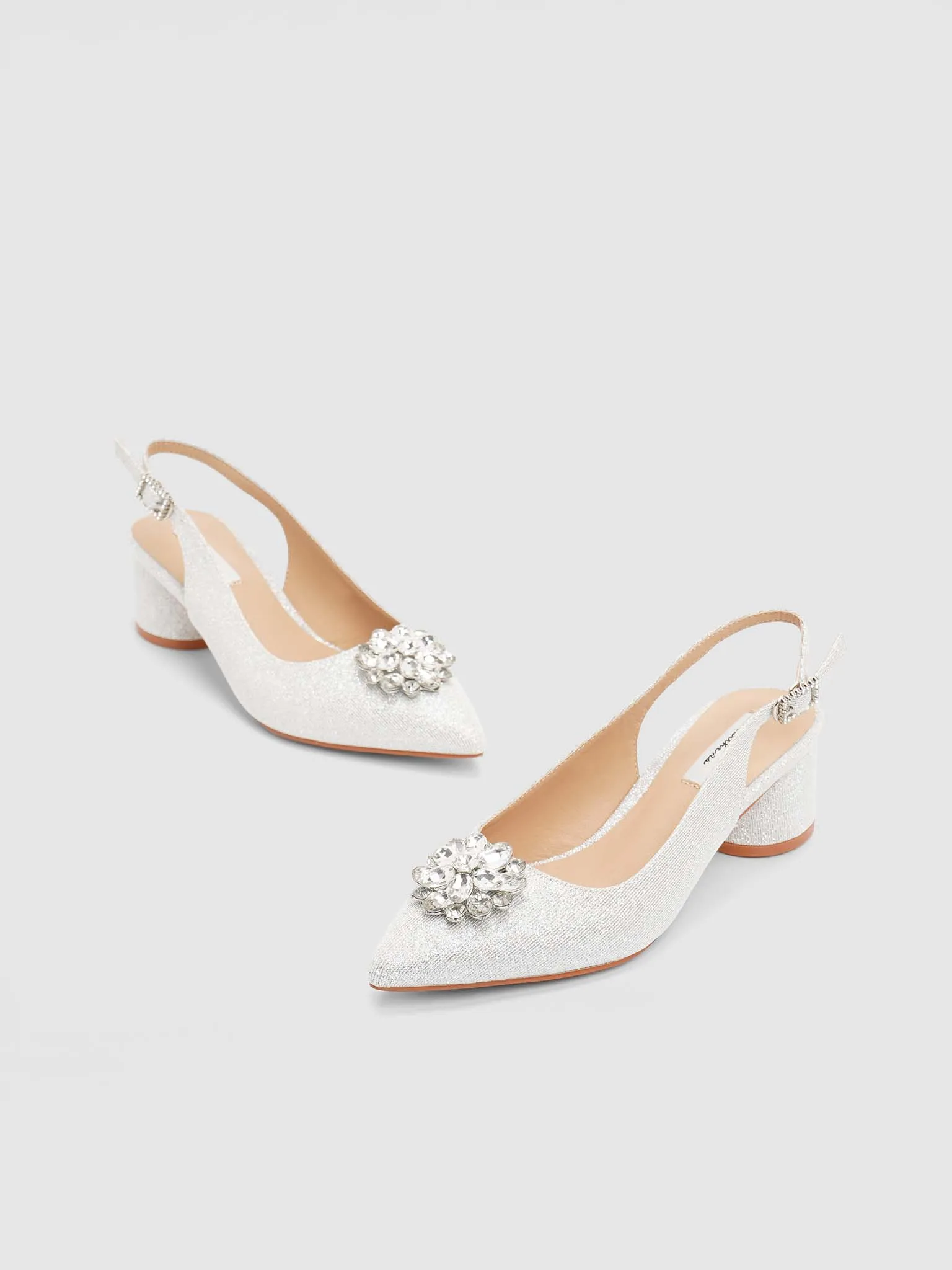 Pilar Heel Pumps
