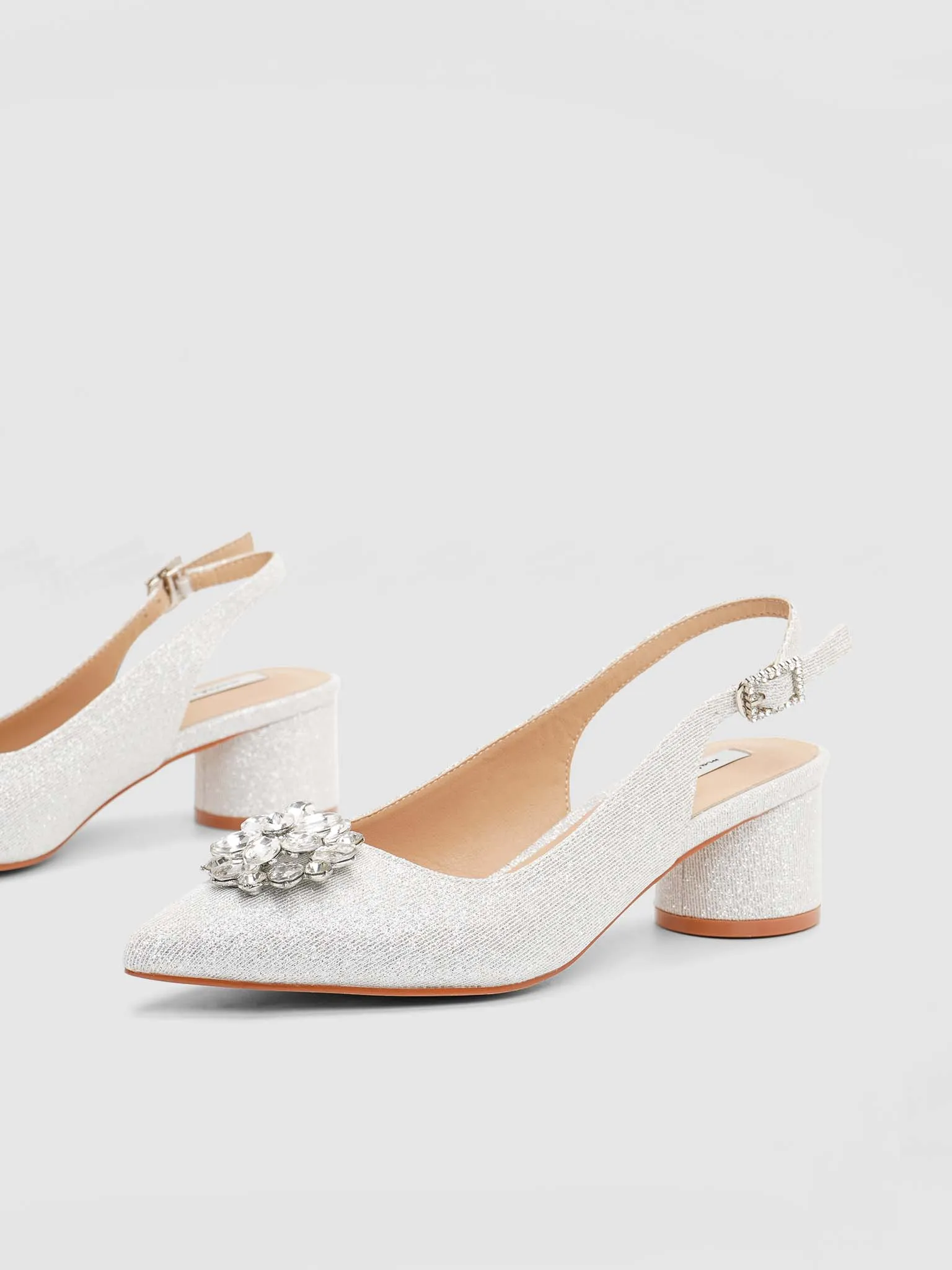 Pilar Heel Pumps