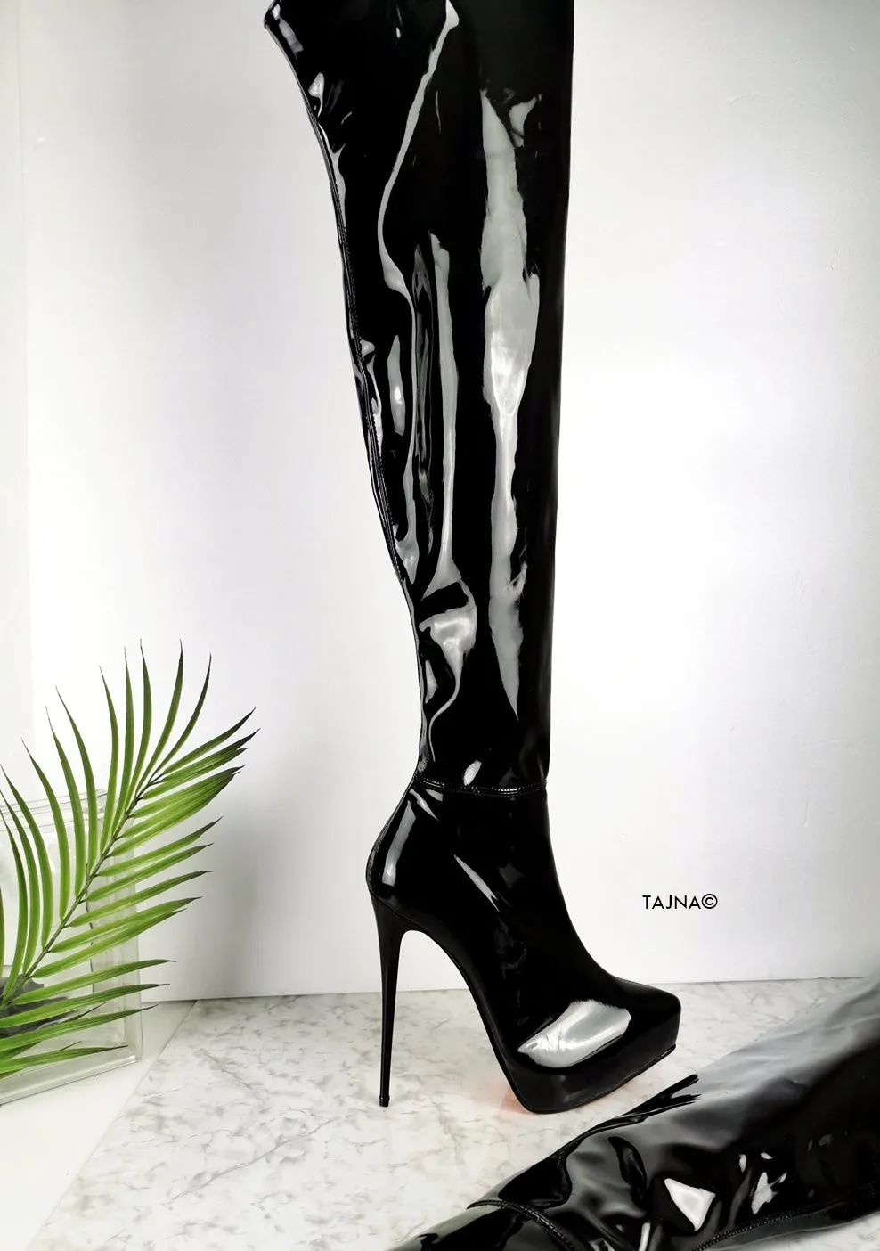 Pointy Toe Black Gloss Patent Thigh High Boots