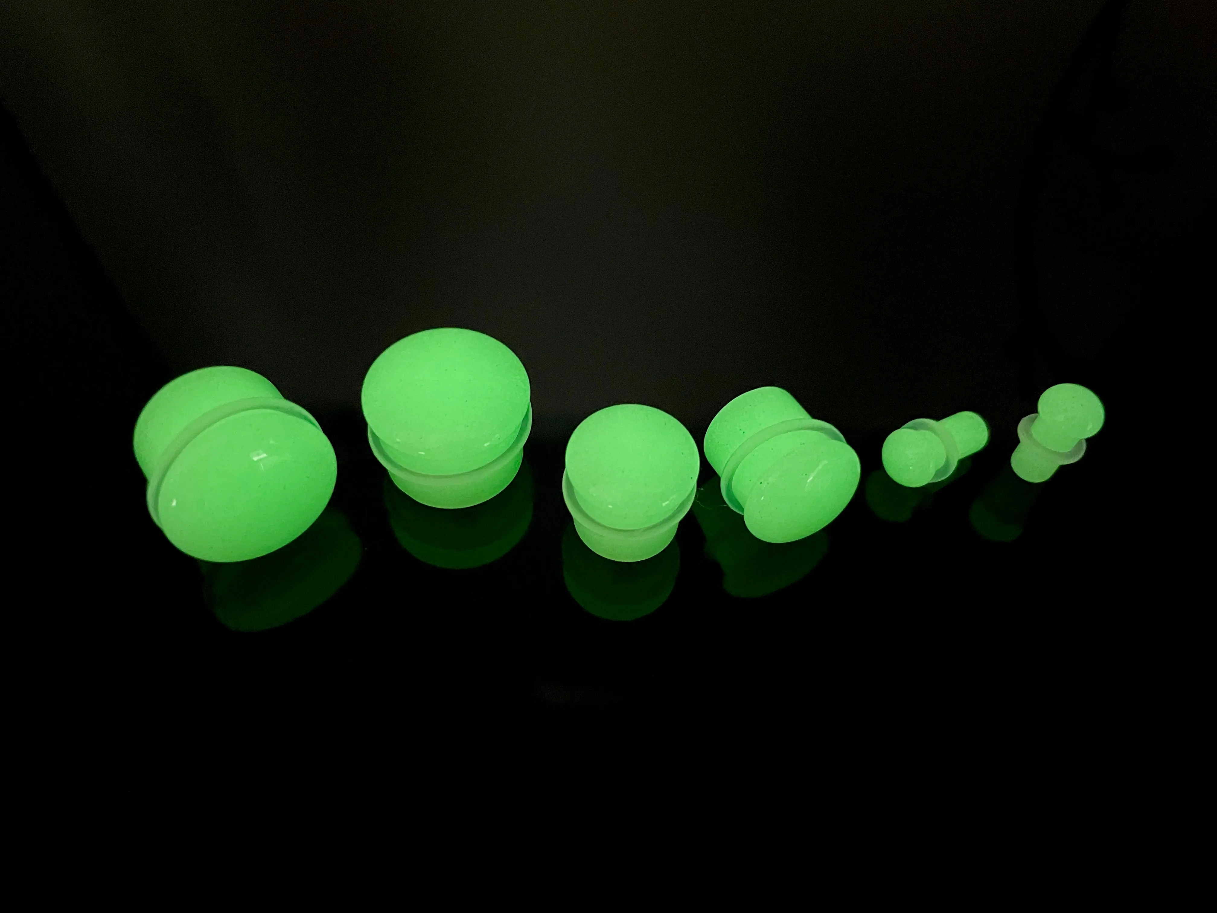 Radioactive Single Flare Plugs - Glow in the Dark (Pair) - PH138