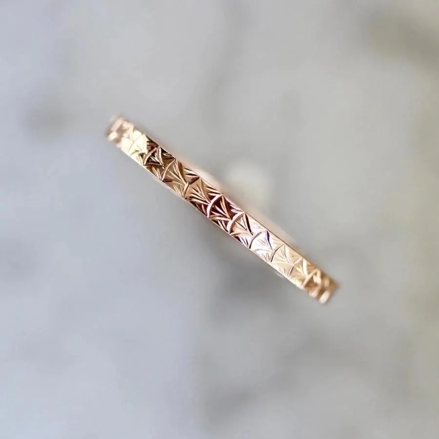 Run Wild Art Deco Engraved Gold Band