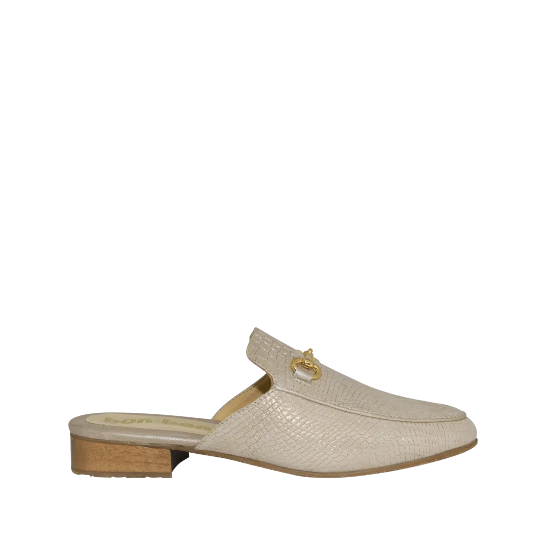 Satin gold mule in folia embossed leather