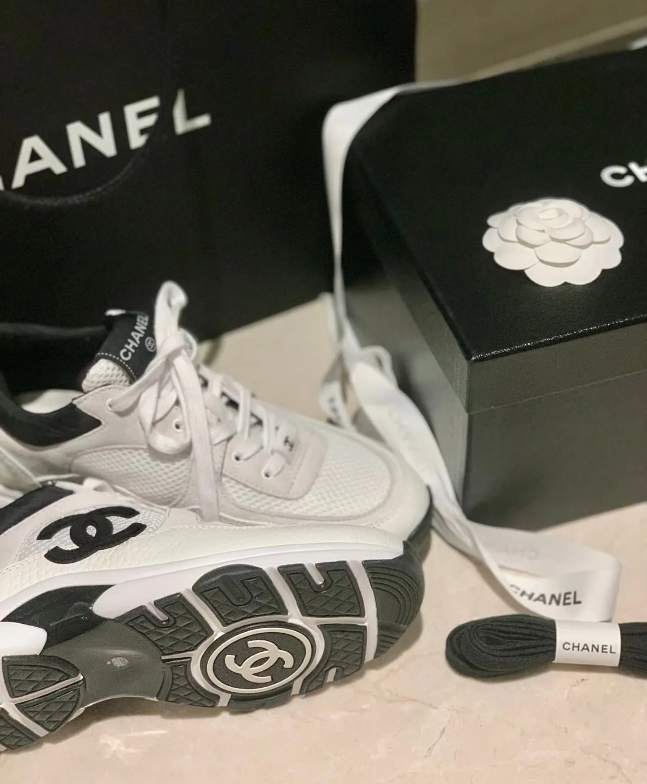 SE1369 CC Sneakers / Size4-11