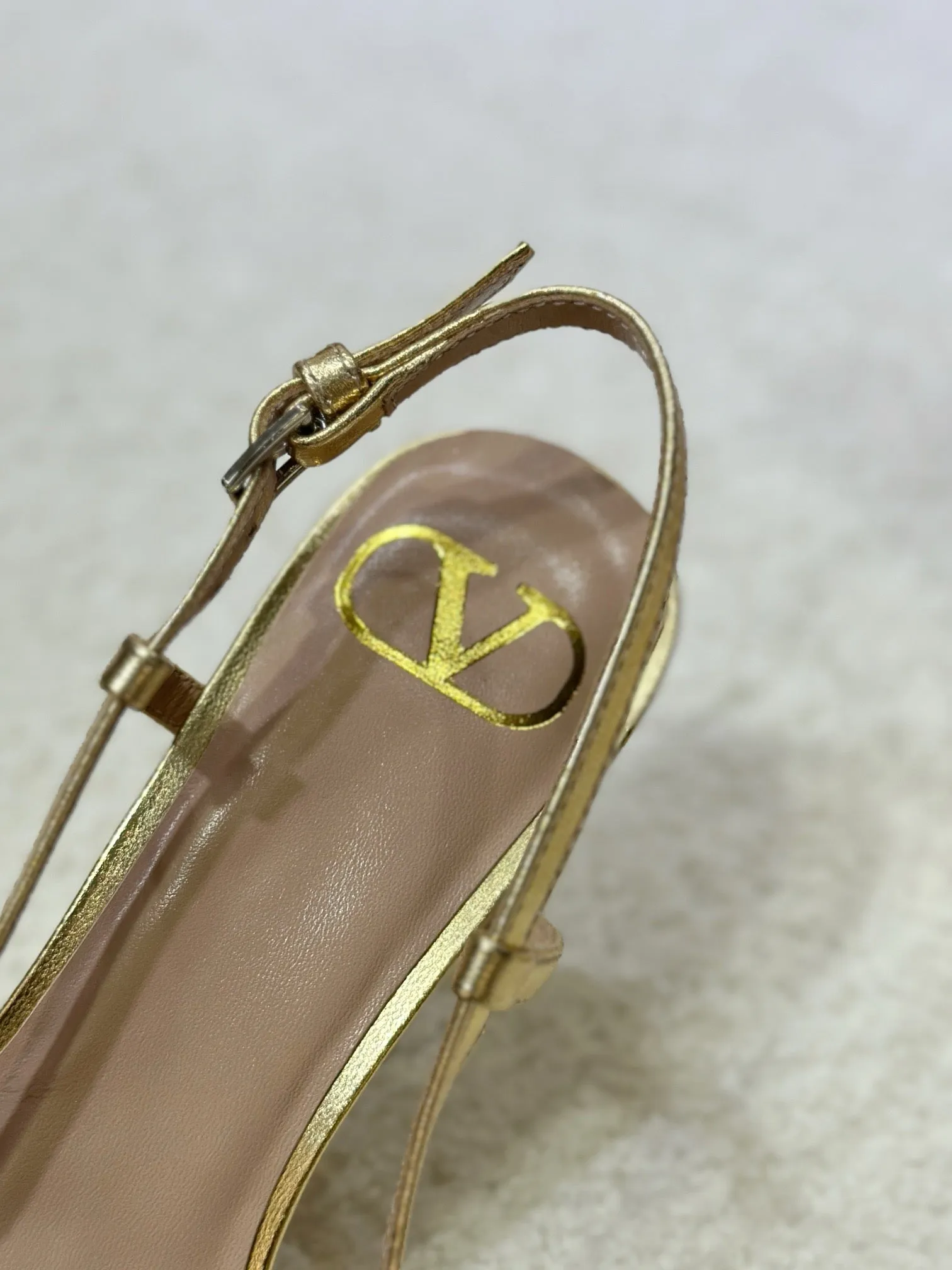 SE1539 VLOGO SIGNATURE SLINGBACK PUMP / Size5-10