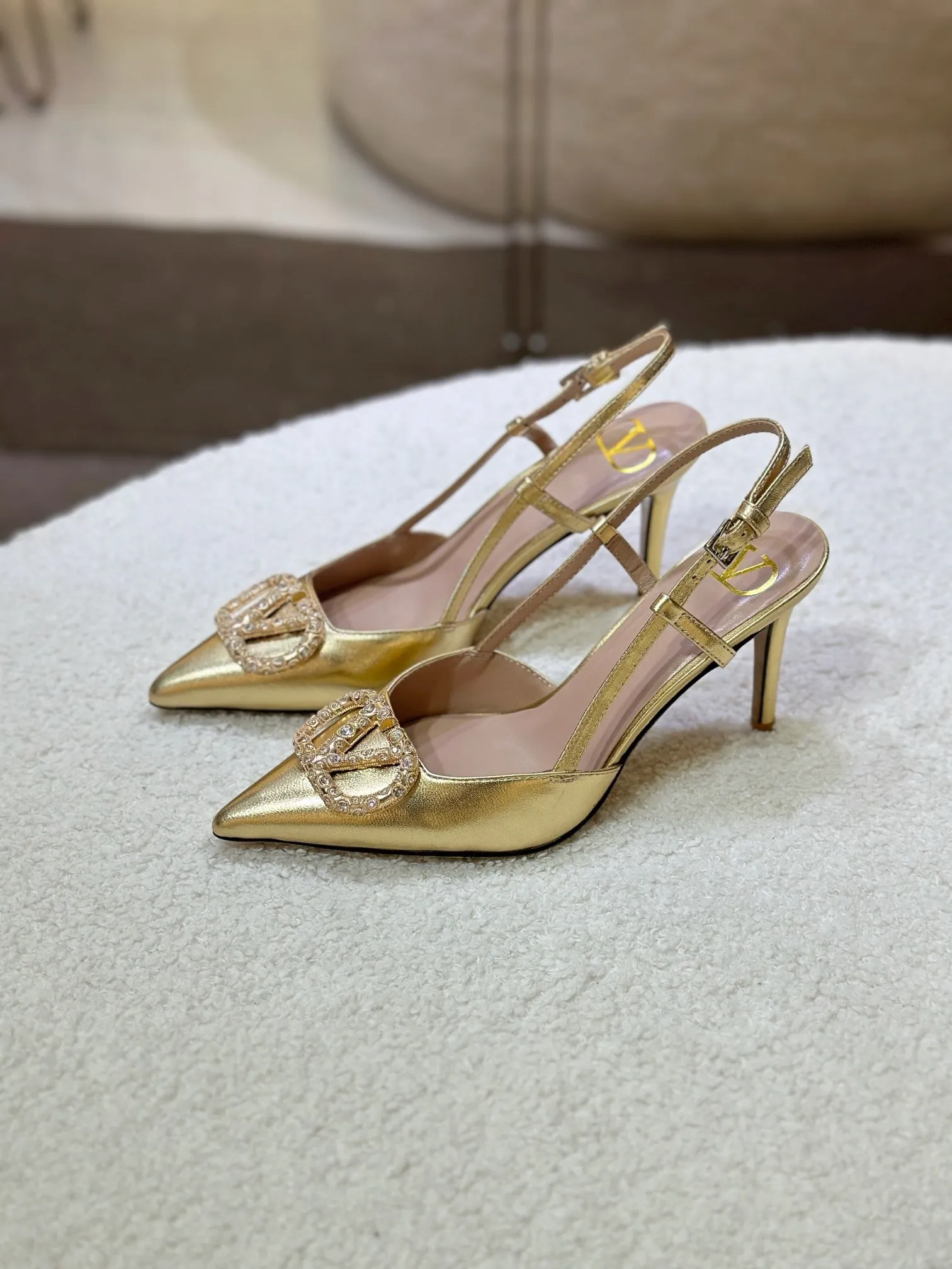 SE1539 VLOGO SIGNATURE SLINGBACK PUMP / Size5-10