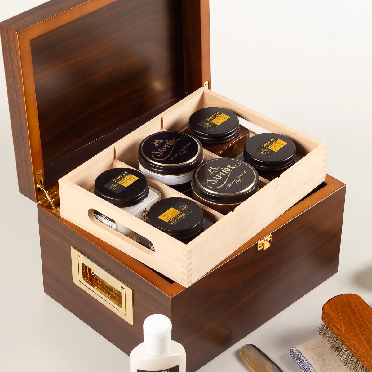 Shoe care valet Saphir Deluxe  - walnut