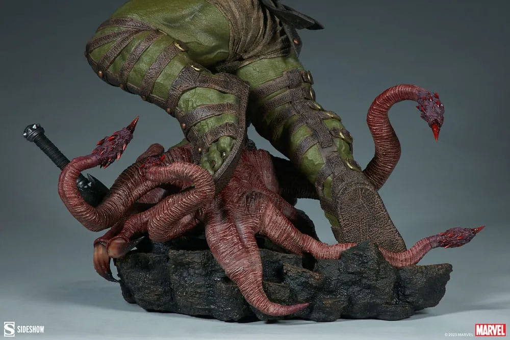 SIDESHOW - Marvel - Planet Hulk - Gladiator Hulk 26 inch Maquette