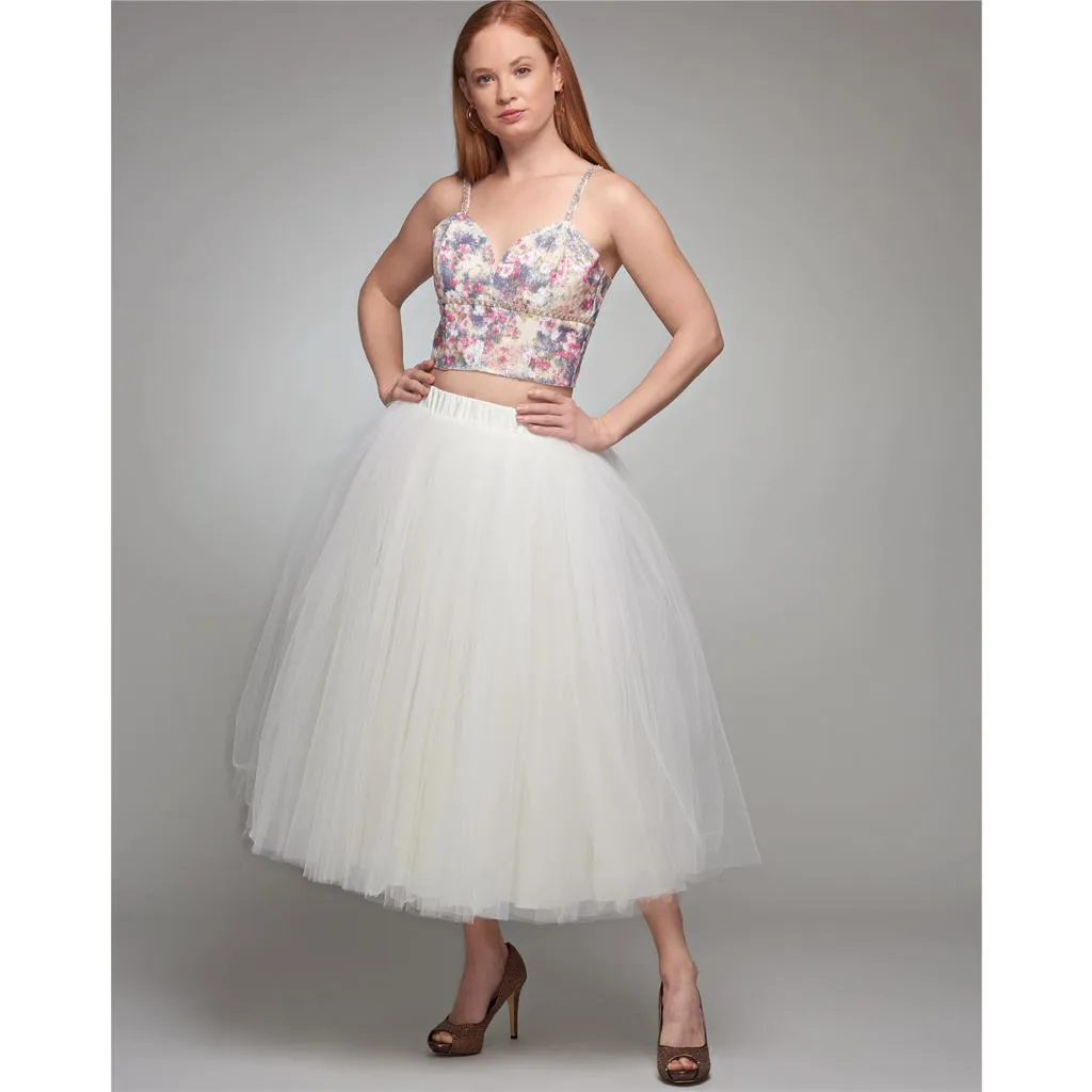 Simplicity Sewing Pattern S8869 Misses' Lined Tops