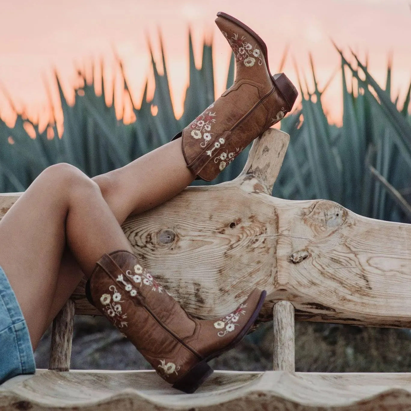 Soto Boots Women's Showstopper Snipped Toe Floral Cowgirl Boots, Embroidered Genuine Leather Handcrafted M50044 Tan