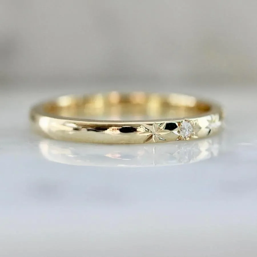 Starbright Diamond Star & Diamond Engraved Band