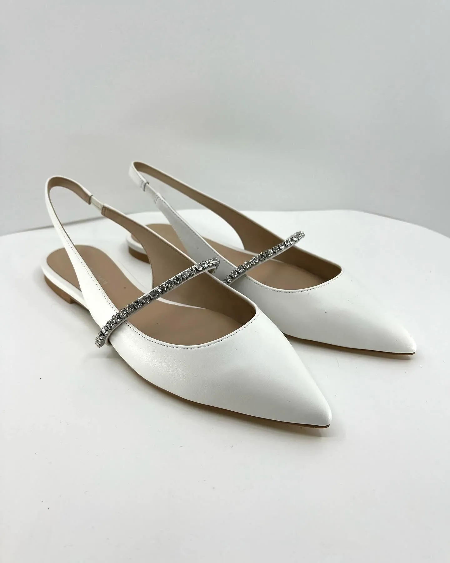 STUART WEITZMAN CRYSTALLINE EMBELLISHED LEATHER SLINGBACK SHOES
