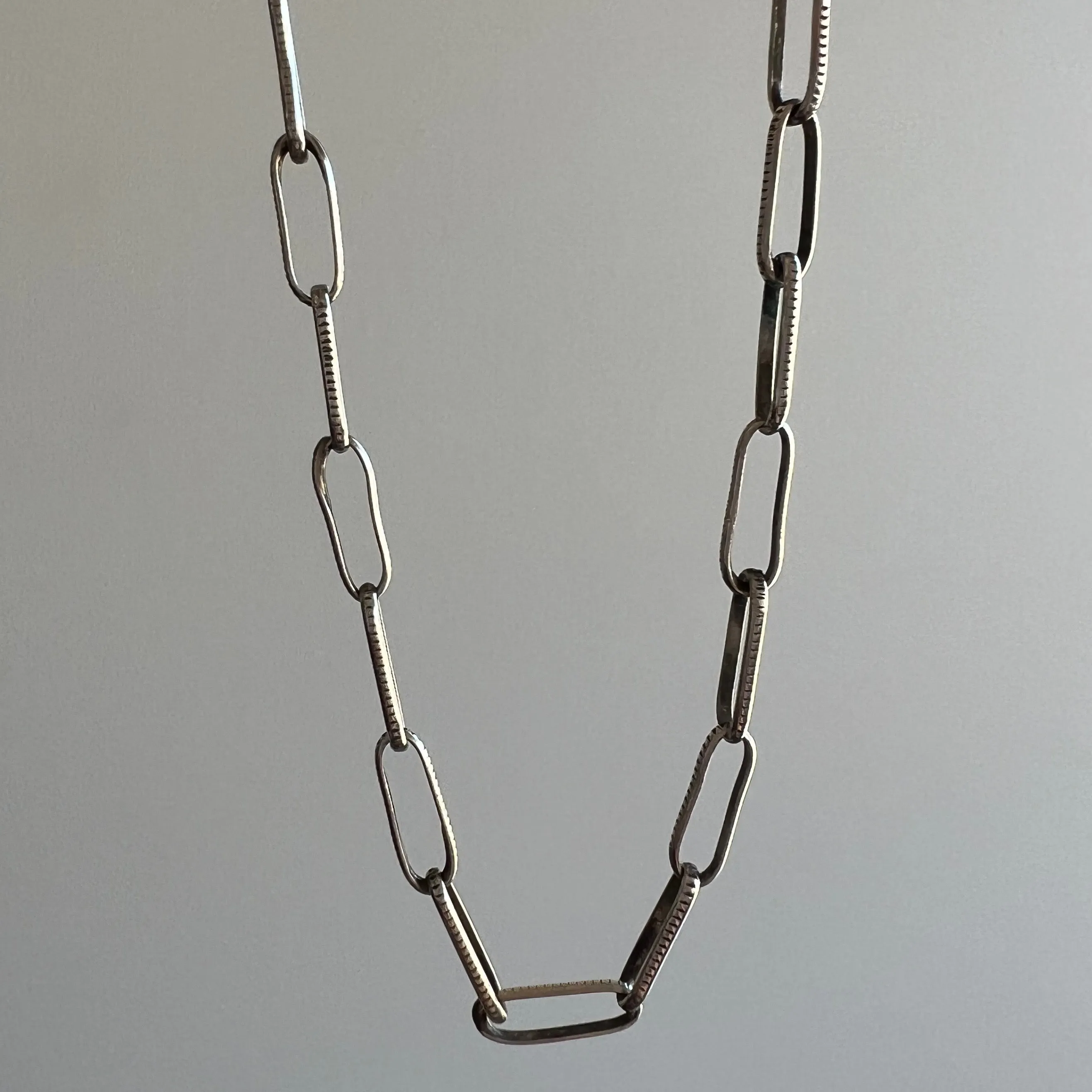 V I N T A G E // handmade paperclip / sterling silver long oval link chain / 23.75", 11g