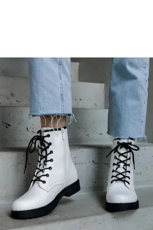 White vegan leather Veri boots